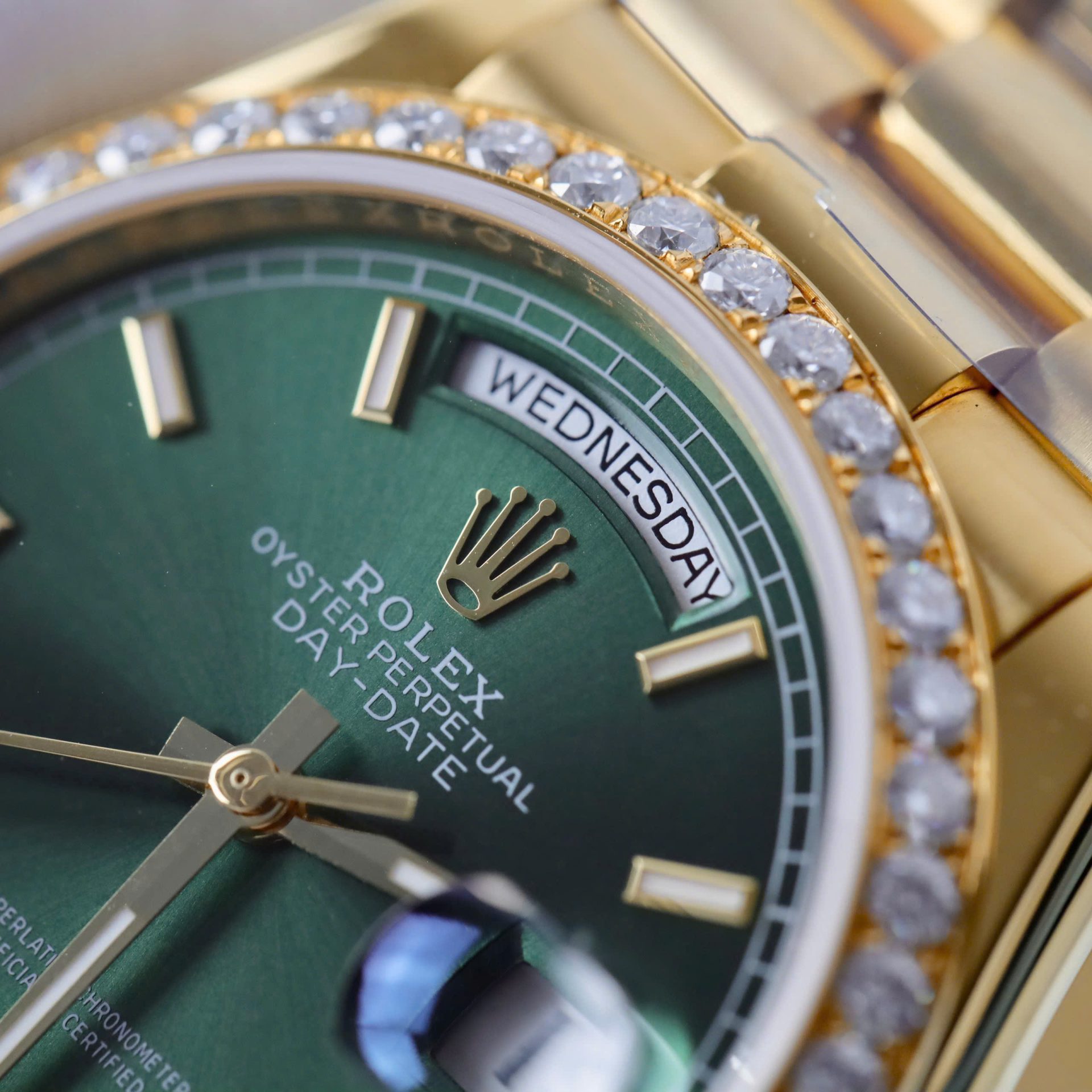 Rolex Day-Date Dial Green Replica Watch Gold Wrapped + Diamonds Moissanite Hong Kong 36mm - Elite Watch Atelier
