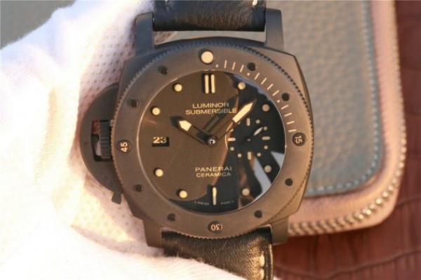 Replica Panerai PAM607 XF Left Handed Real Ceramic Black Leather Strap P9000 - Top club