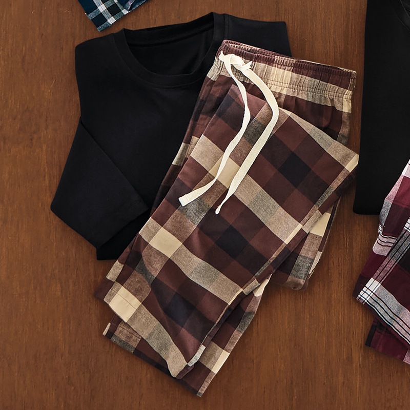 Value 2-Piece Men's PJ Set with Crew Top and Plaid Bottoms - MIDNIGHT VELVET CATALOG