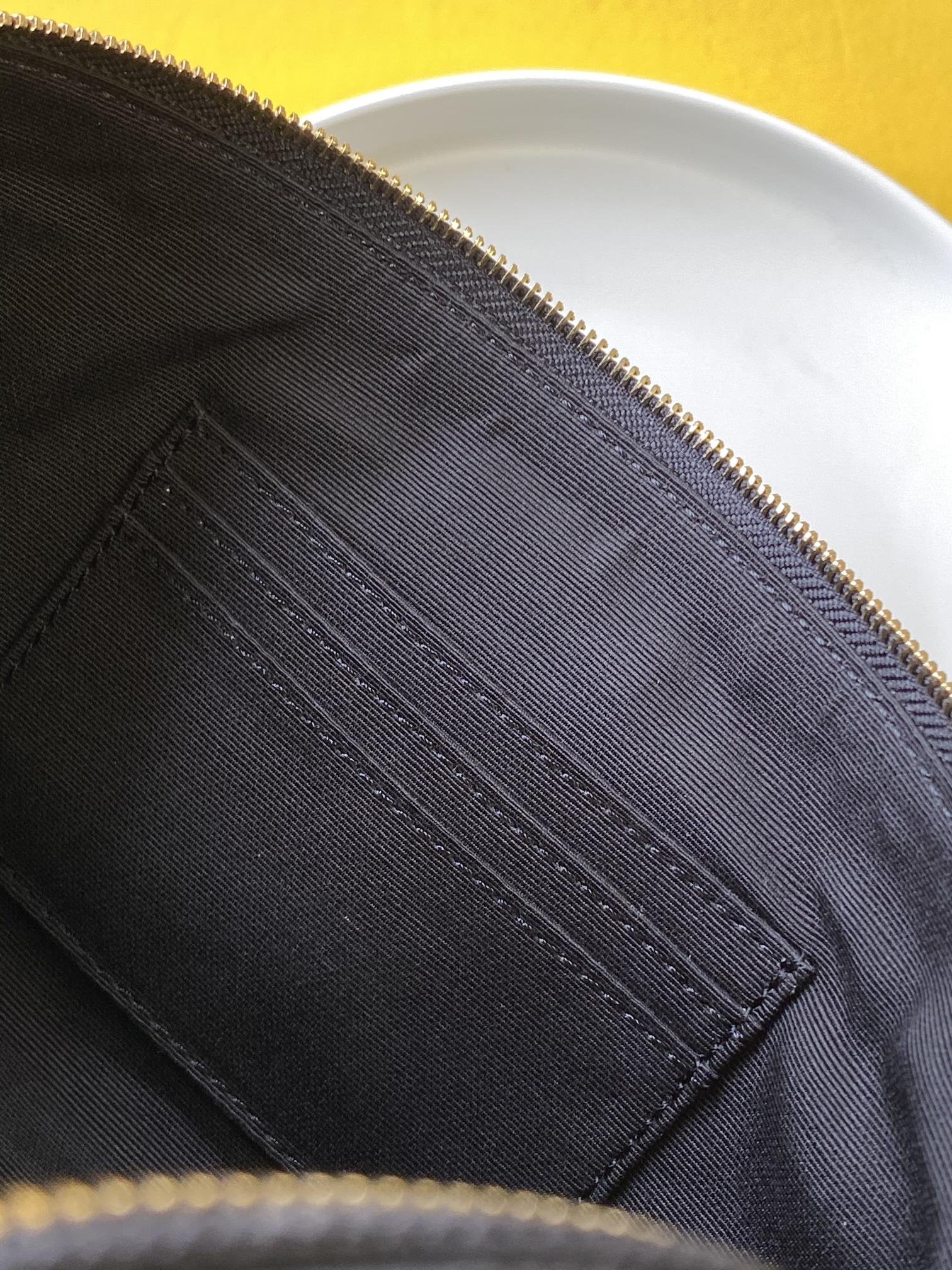 Luxury Handbag 03 Classic Monogram Belt Bag in Grain Embossed Leather1:1High-quality replica