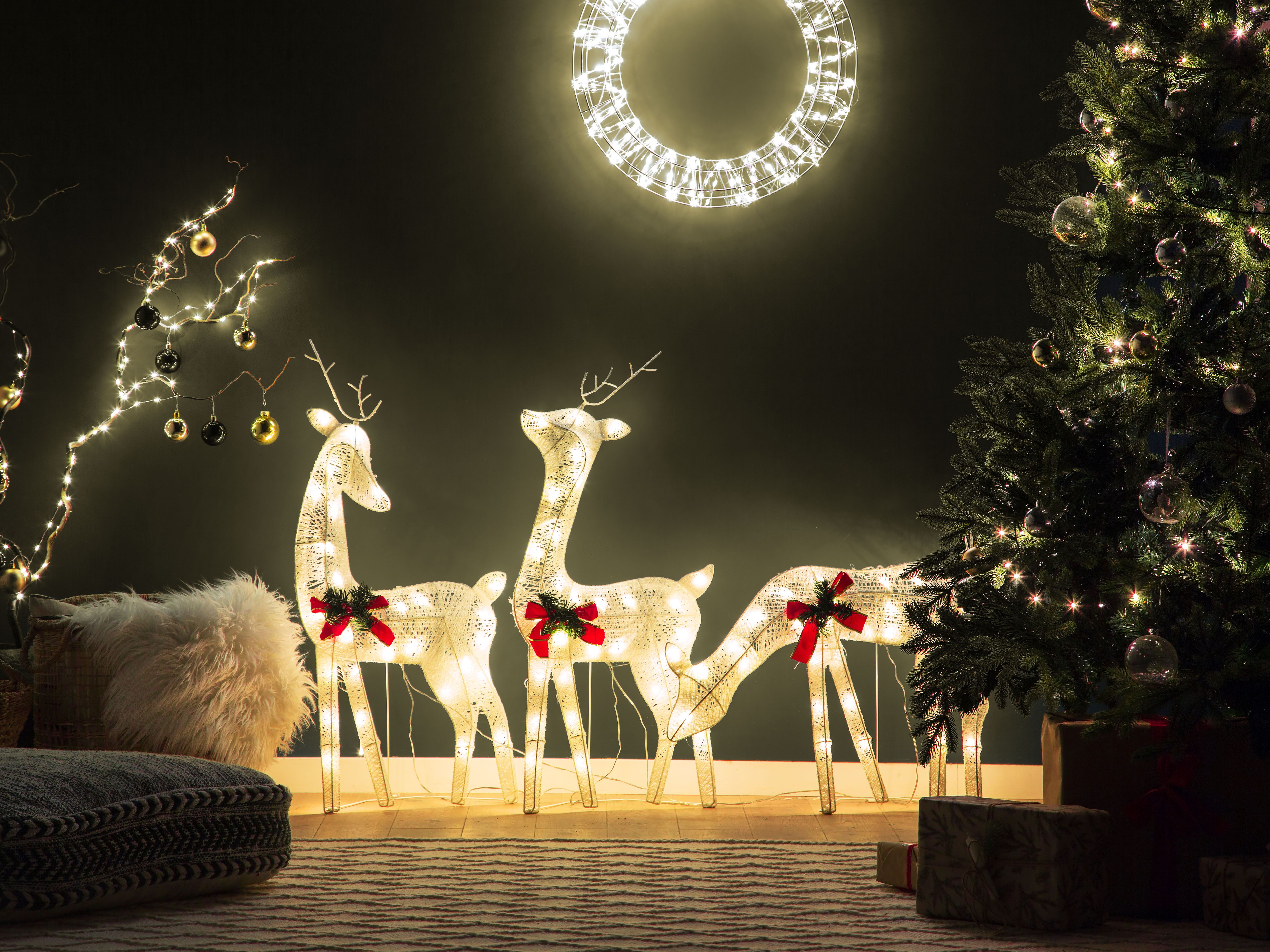 Outdoor Decoration LED ANGELI Reindeer 92/85/49 cm White