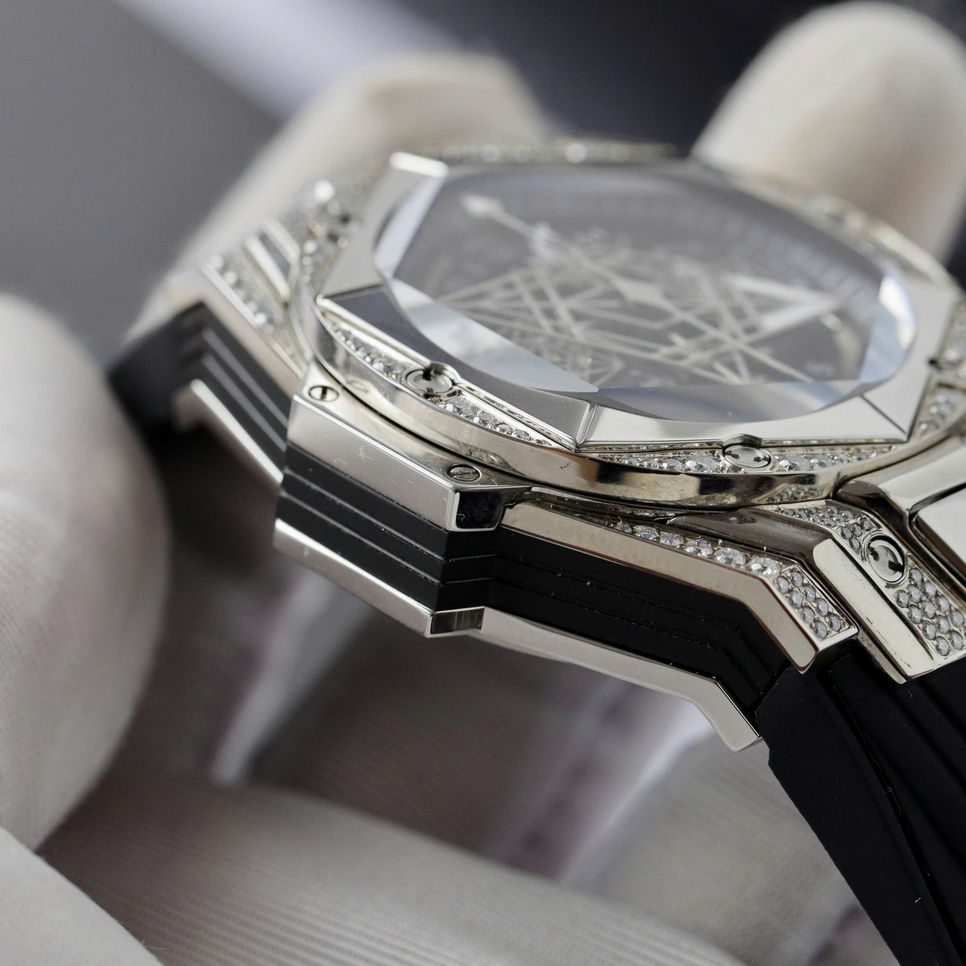 Hublot Big Bang Sang Bleu II Replica Watch Custom Moissanite Diamonds 44mm - Top club