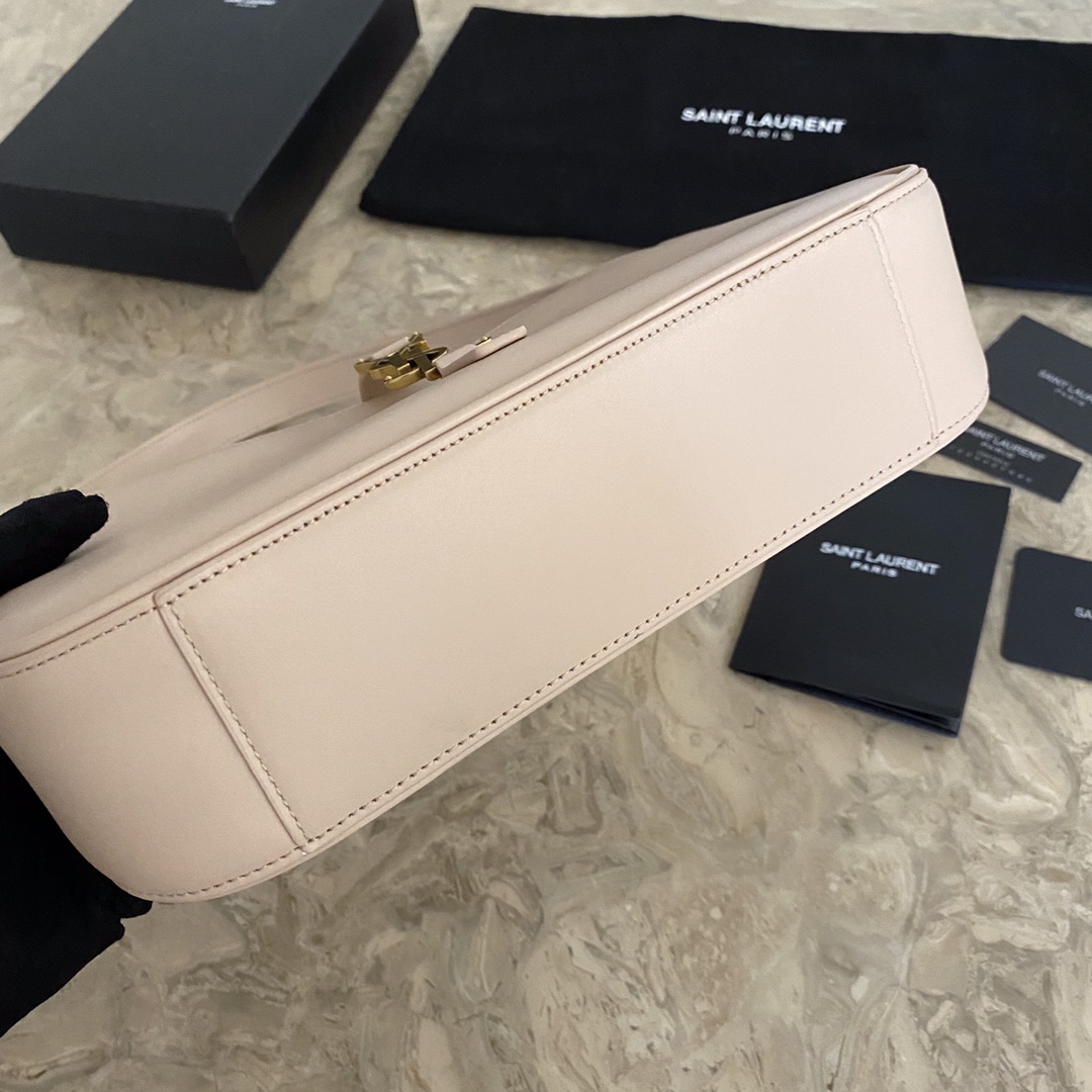 LE 5 À 7 HOBO BAG IN CROCODILE-EMBOSSED SHINY LEATHER1:1High-quality replica