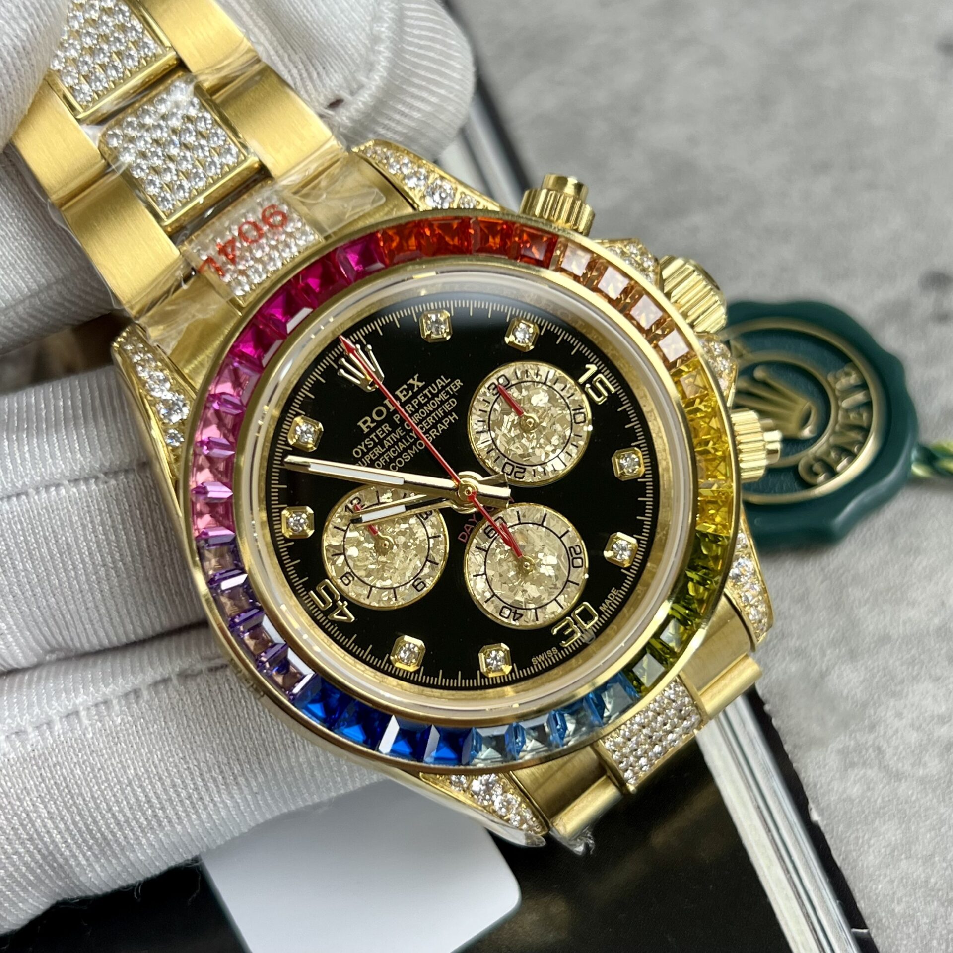 Rolex Replica 1:1 Watch Daytona Rainbow Yellow Gold Plated With Stone 40mm - Elite Watch Atelier