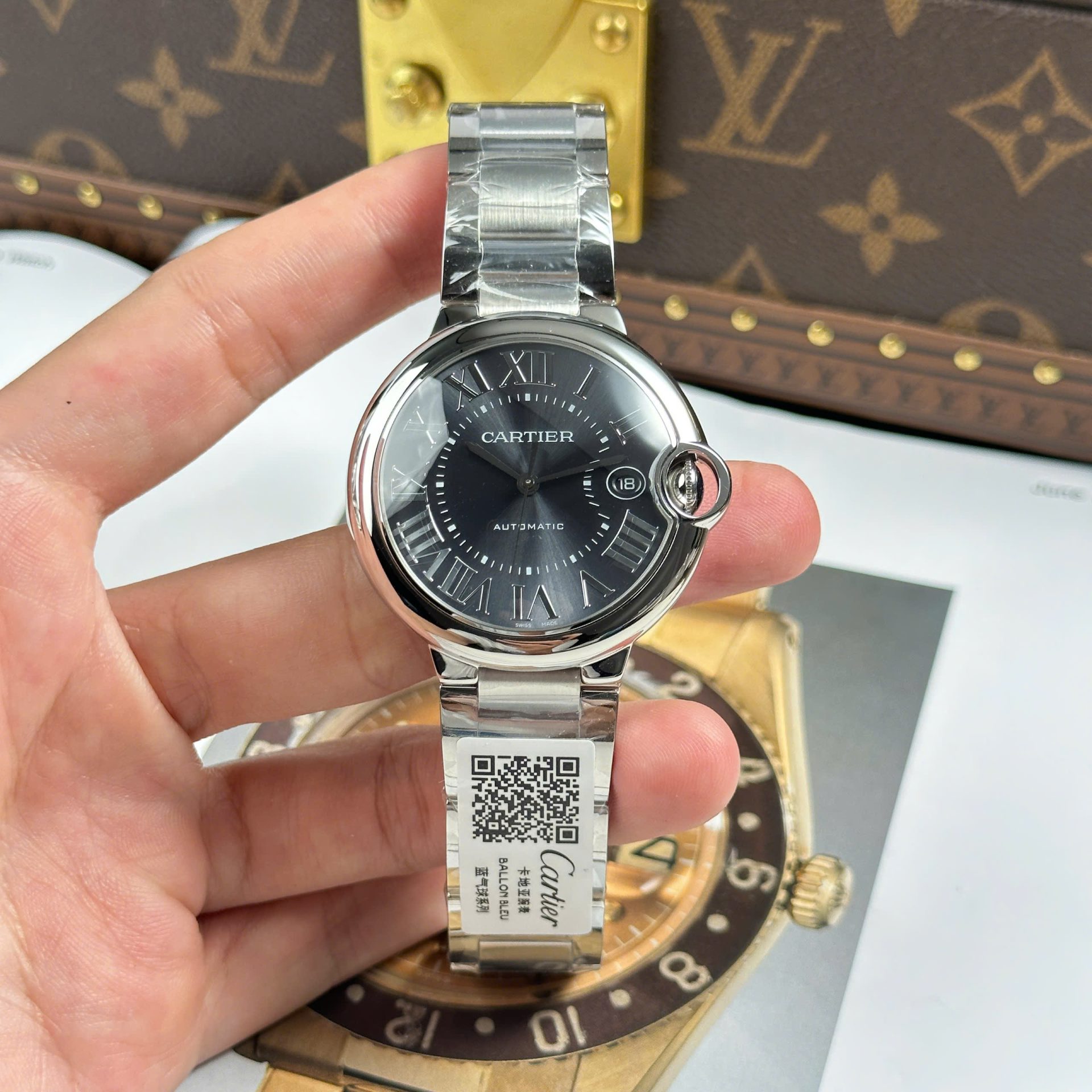 Cartier Ballon Bleu Replica Watch Gray Dial Metal Wire AF Factory 40mm - Top club