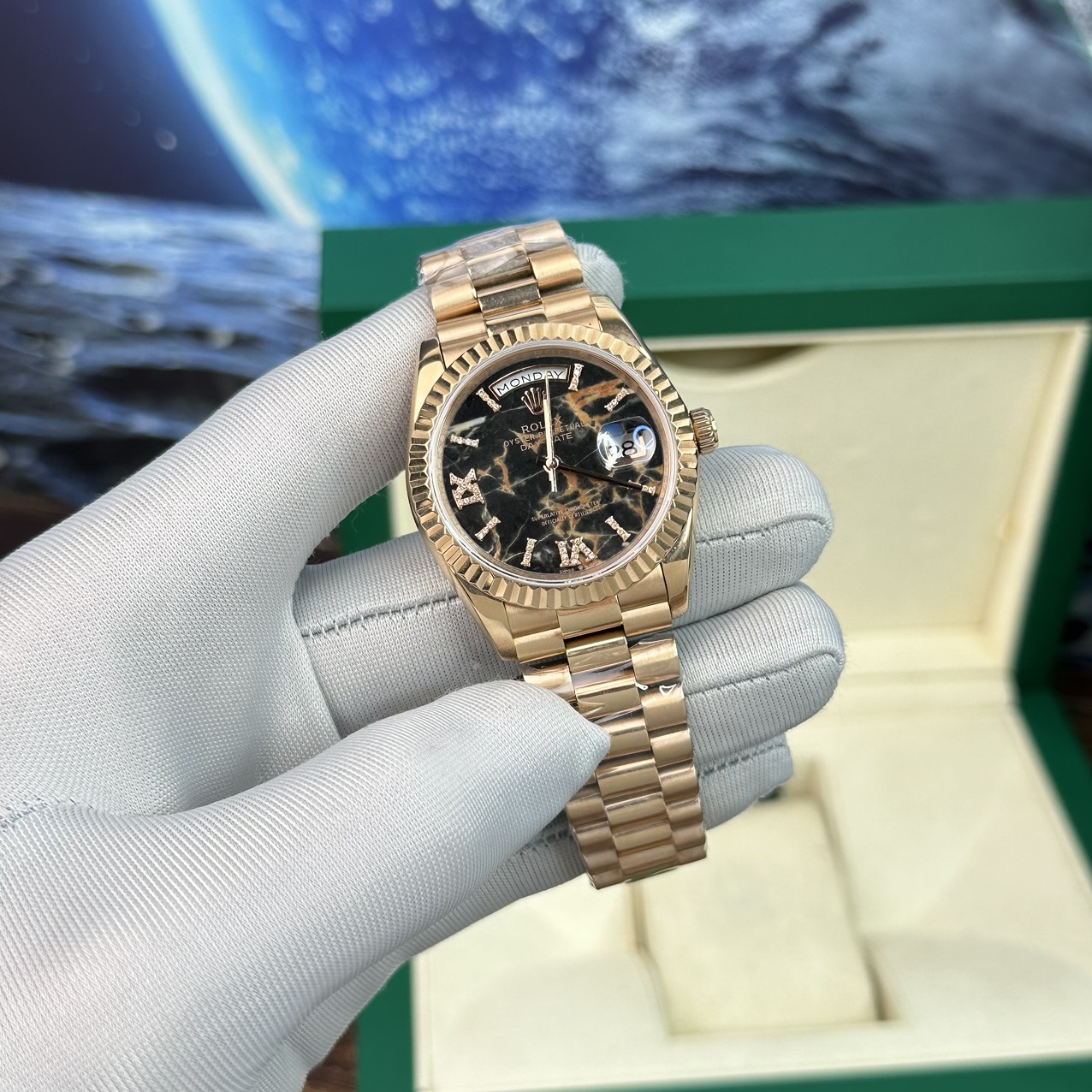 Rolex Fake Watch Day-Date Rose Gold Lava Dial BP Factory 40mm - Elite Watch Atelier