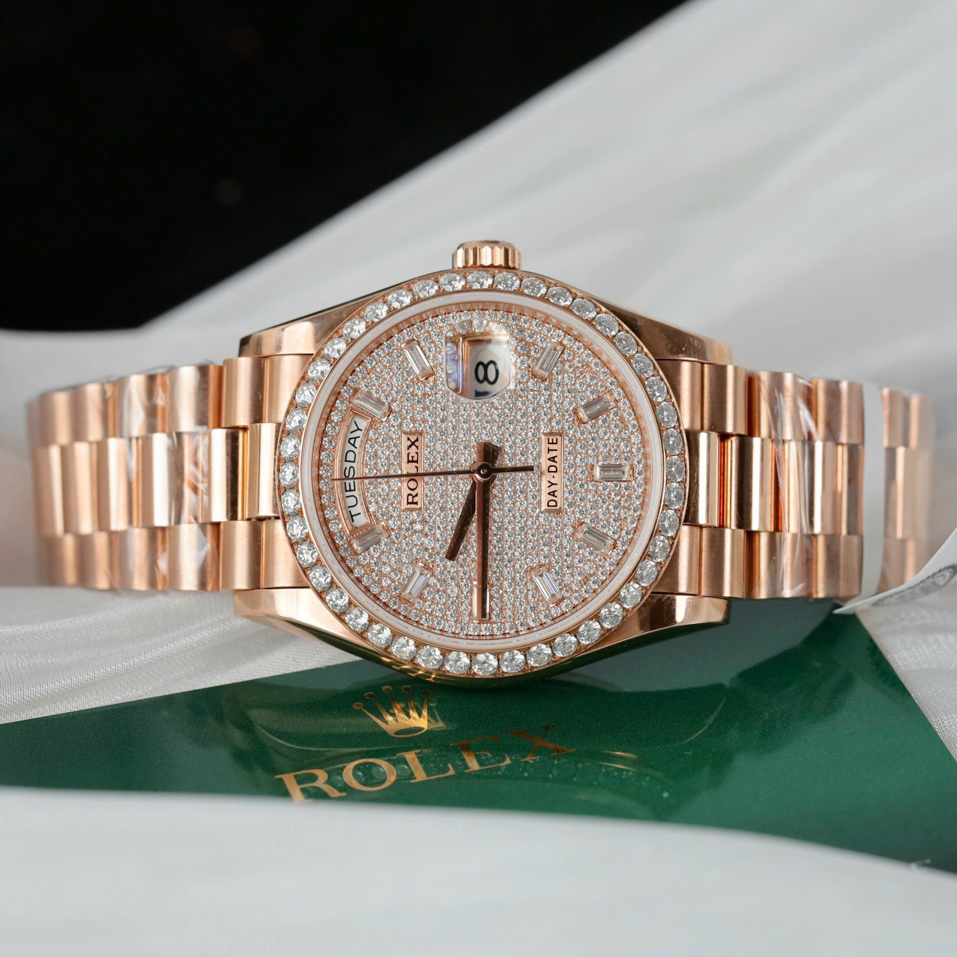 Rolex Day-Date Copies Watches 18K Rose Gold Wrapped + Moissanite Diamonds GM Factory 36mm - Top club