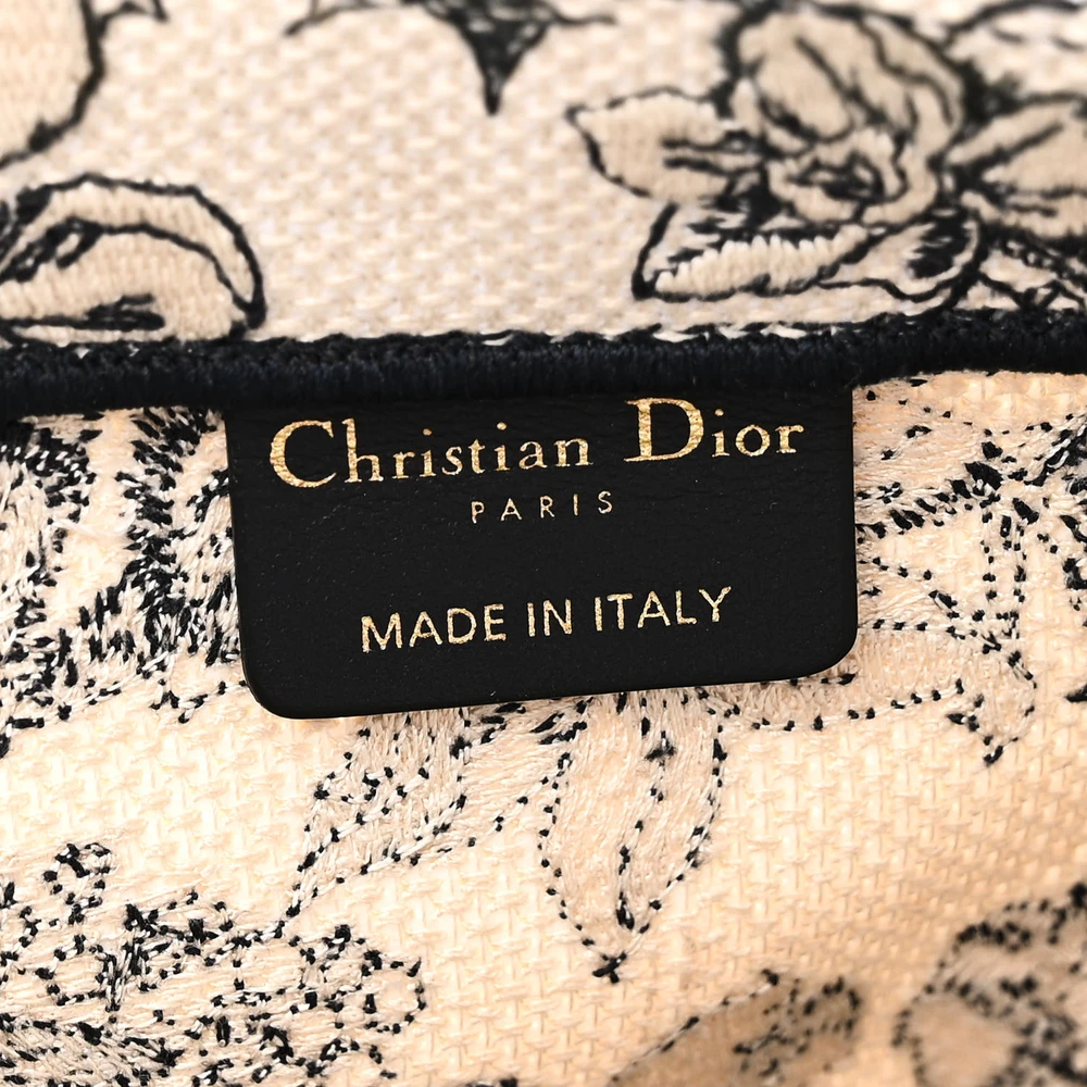 Dior Latte Embroidered Book Tote Replica – Mirror Quality Craft