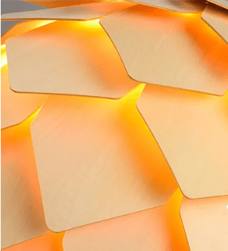 PineGlow – Houten Hanglamp in Dennenappel Design