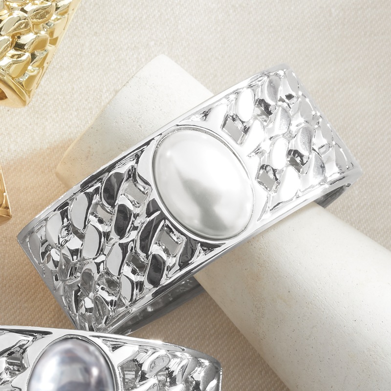 Accent Stone Hinged Bangle - MIDNIGHT VELVET CATALOG