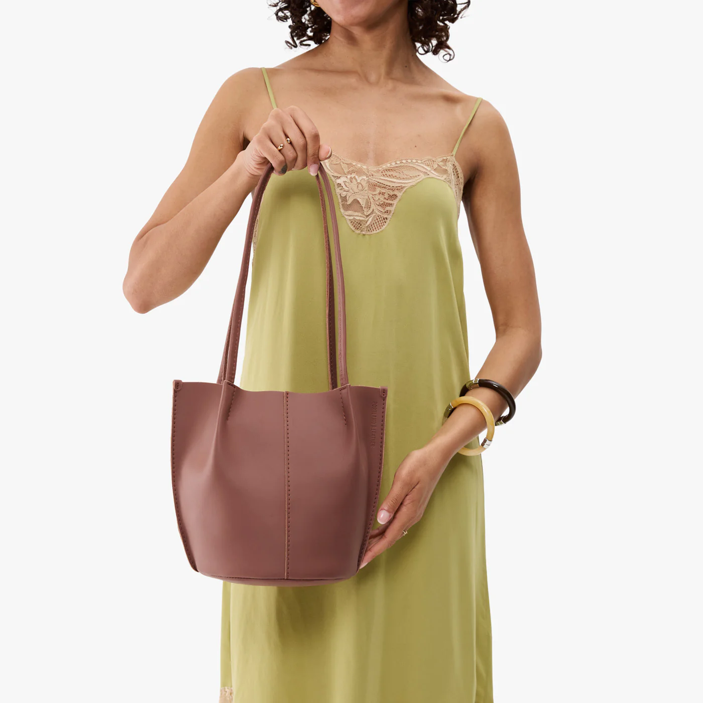 Devan Bucket Tote