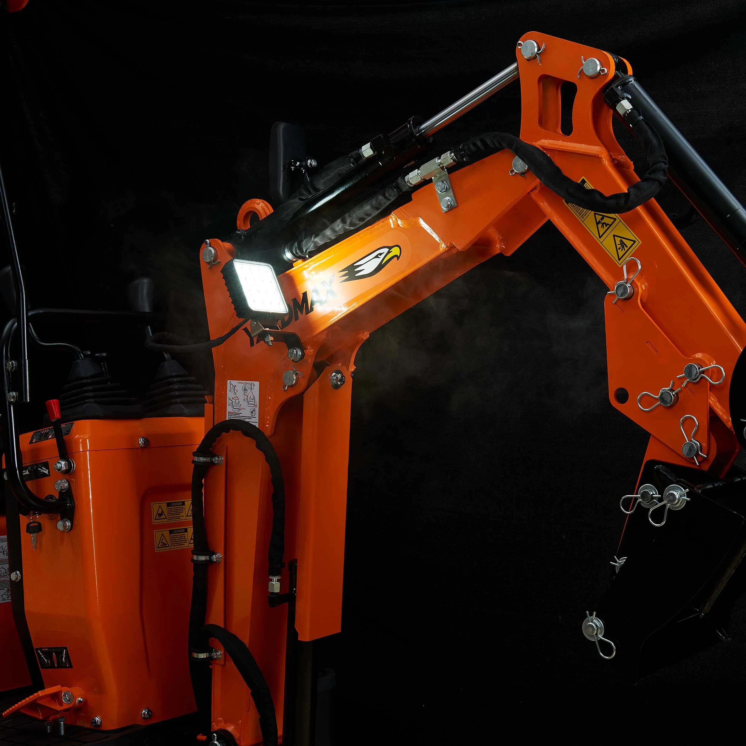 Mini Excavator with canopy, Claw, Grading Bucket & Rake, 306cc EPA compliant engine, suitable for construction work, farm&landscaping, utility installations - Image 6