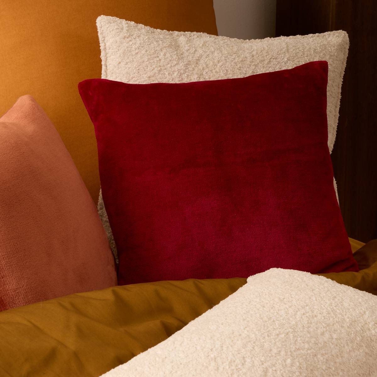 Cushion "Ollis" Red, 38x38 cm