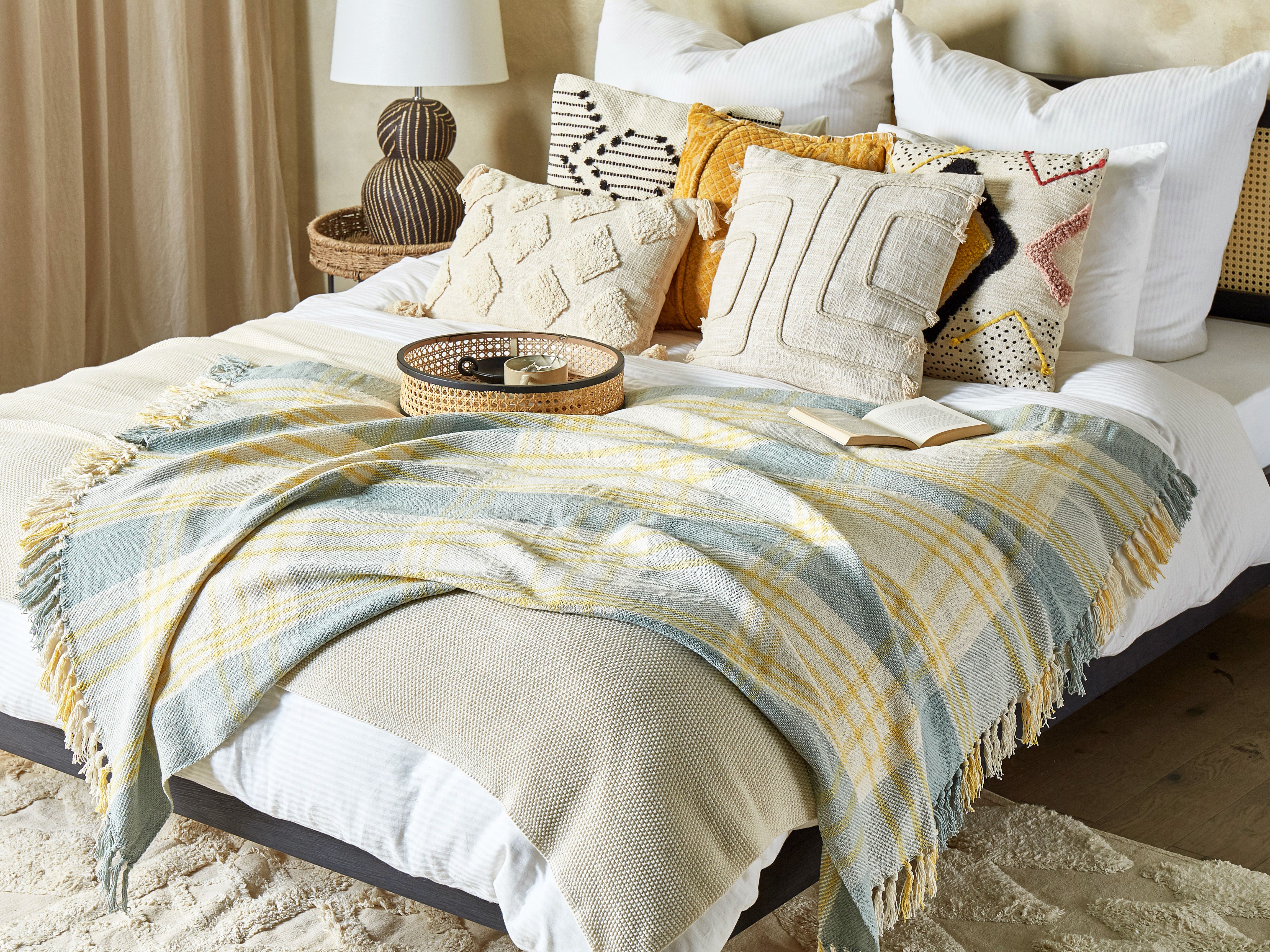 Blanket BETALI Cotton 125 x 150 cm Yellow