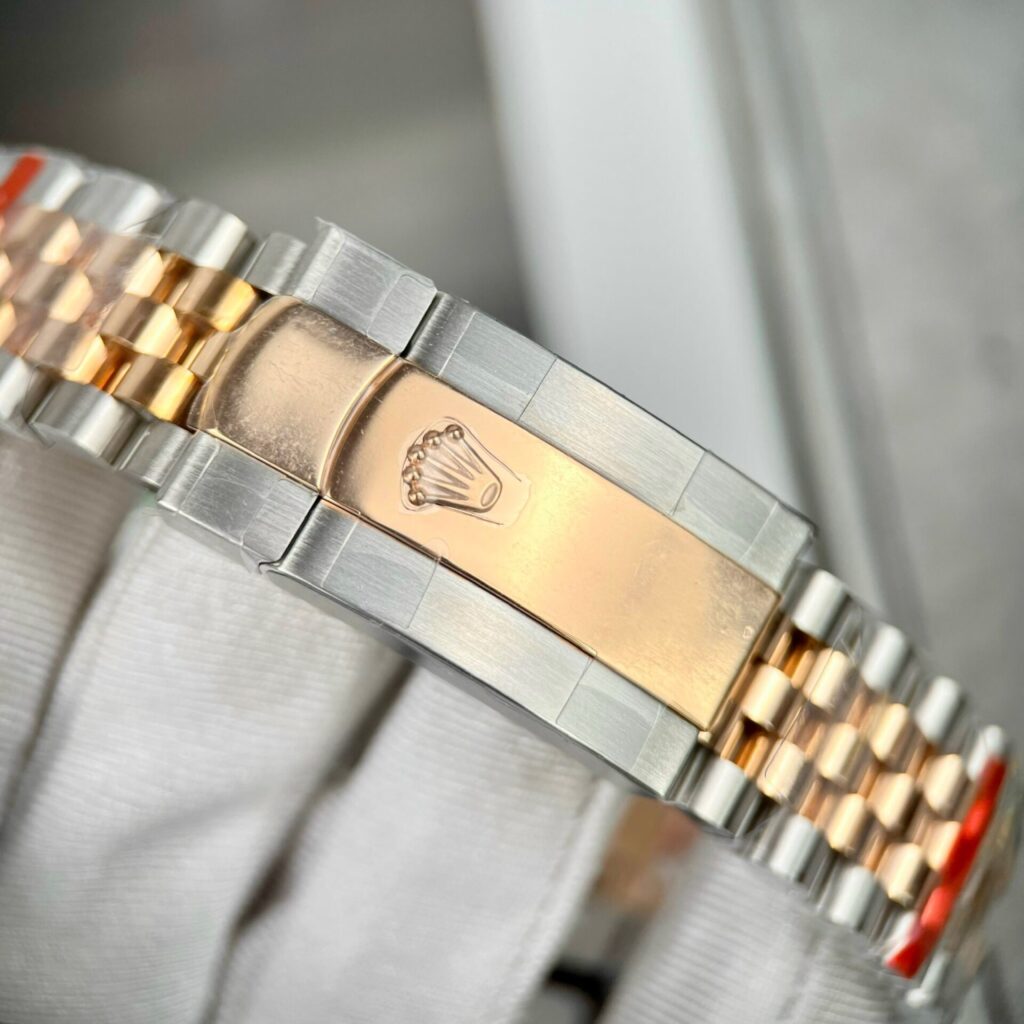 Rolex Replica Watch DateJust 126331 Gold Wrapped Sliver Dial GM Factory 41mm - Top club