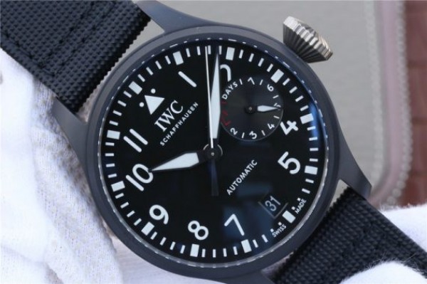Replica IWC Big Pilot Real PR IW502001 Real Ceramic ZF V2 Black Calfskin Strap A51111 - Top club