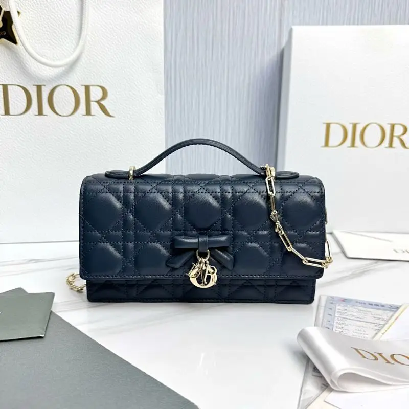 Shop1:1High-quality replica