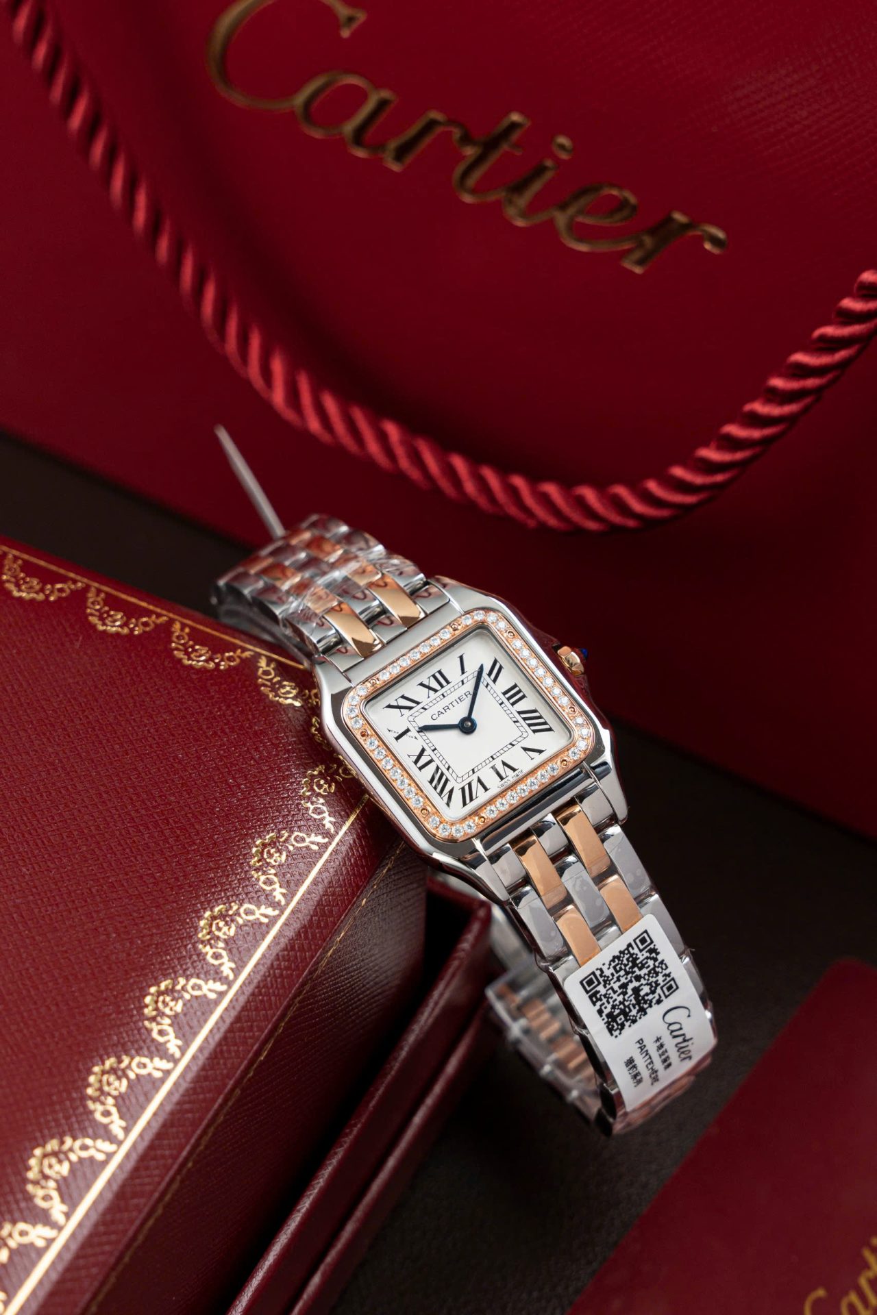 Cartier Panthere WSPN007 Demi Rose Gold Replica Watch Diamonds Moissanite Hong Kong 27x37mm - Top club