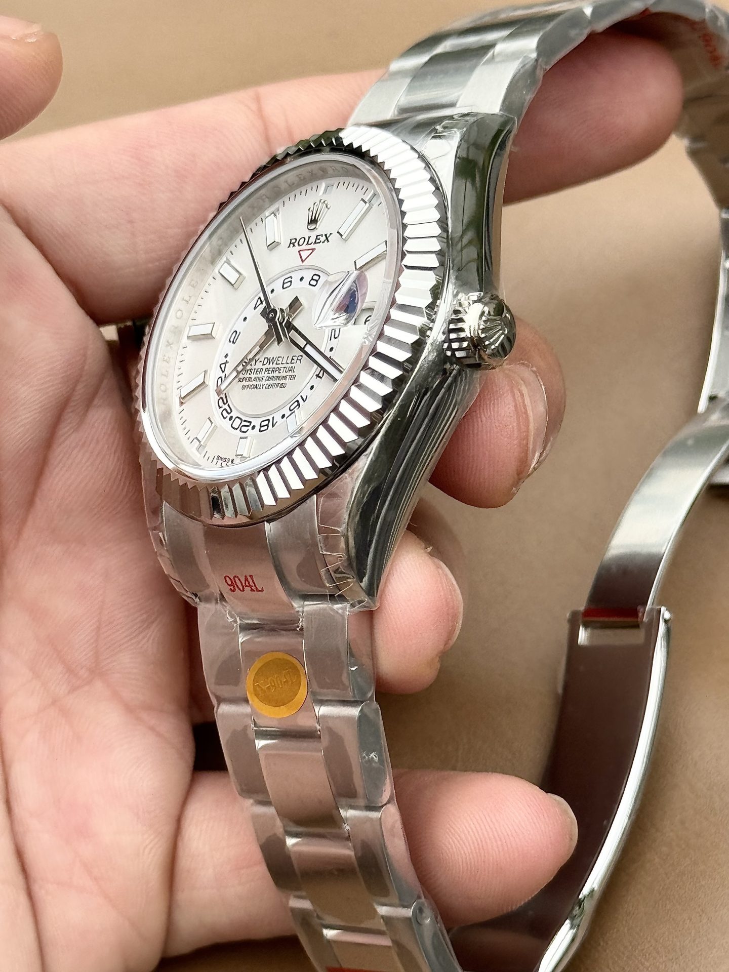 Rolex Fake Watch Sky Dweller 326934 White Dial Metal Wire 42mm - Top club