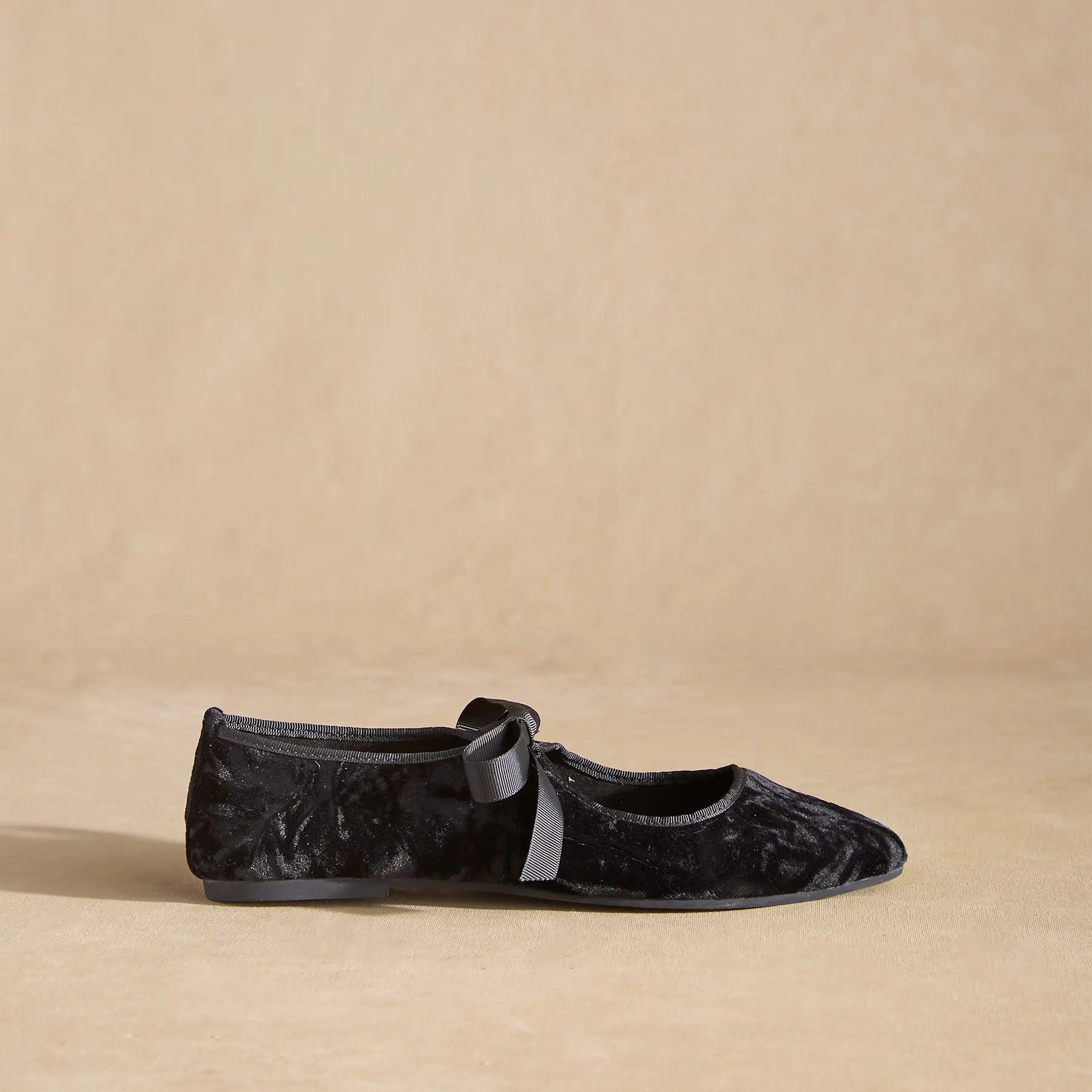 Jilly Velvet Flats - Sundance Clothing