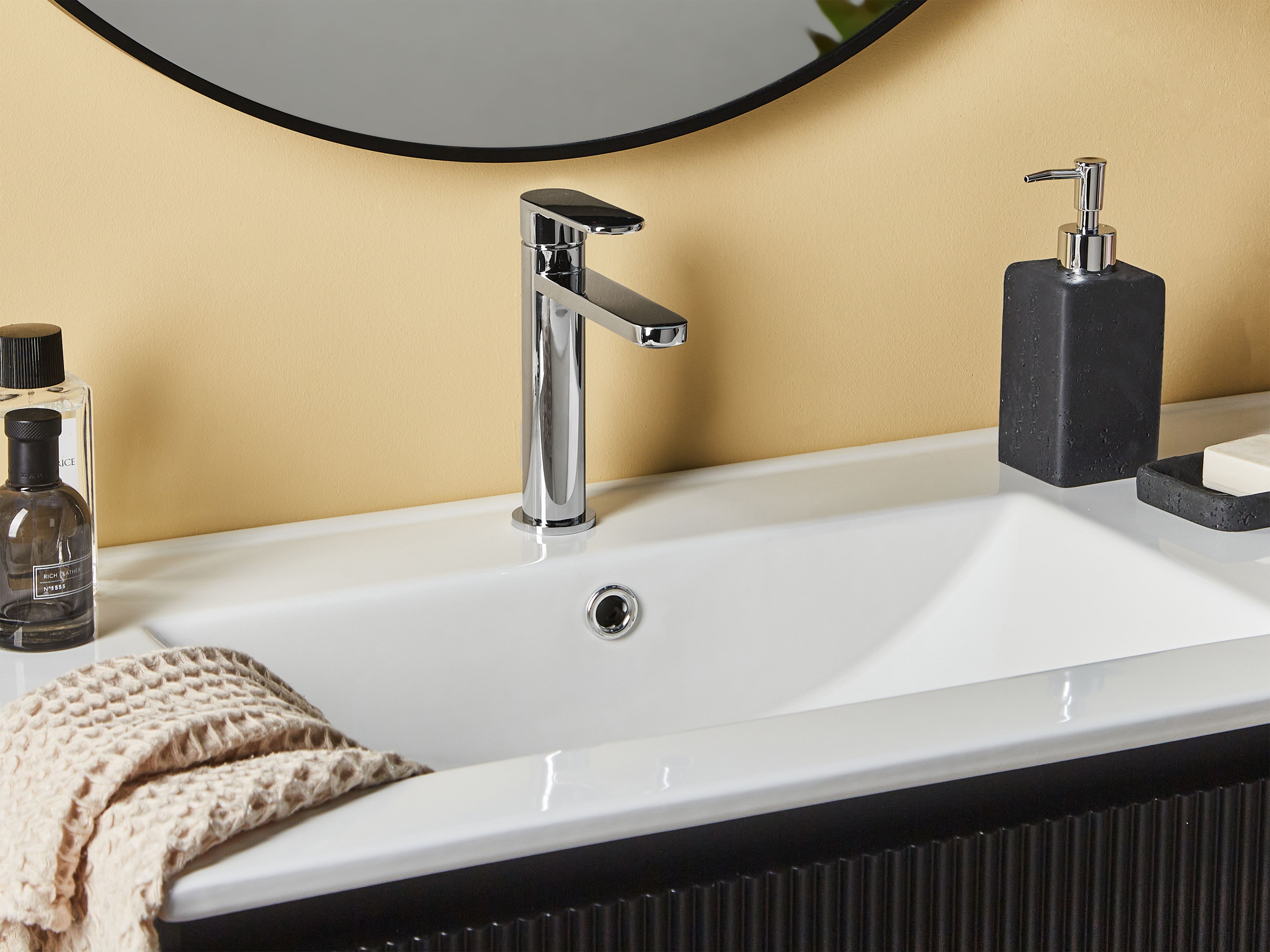 Basin Mixer Tap COLHUE Brass Silver