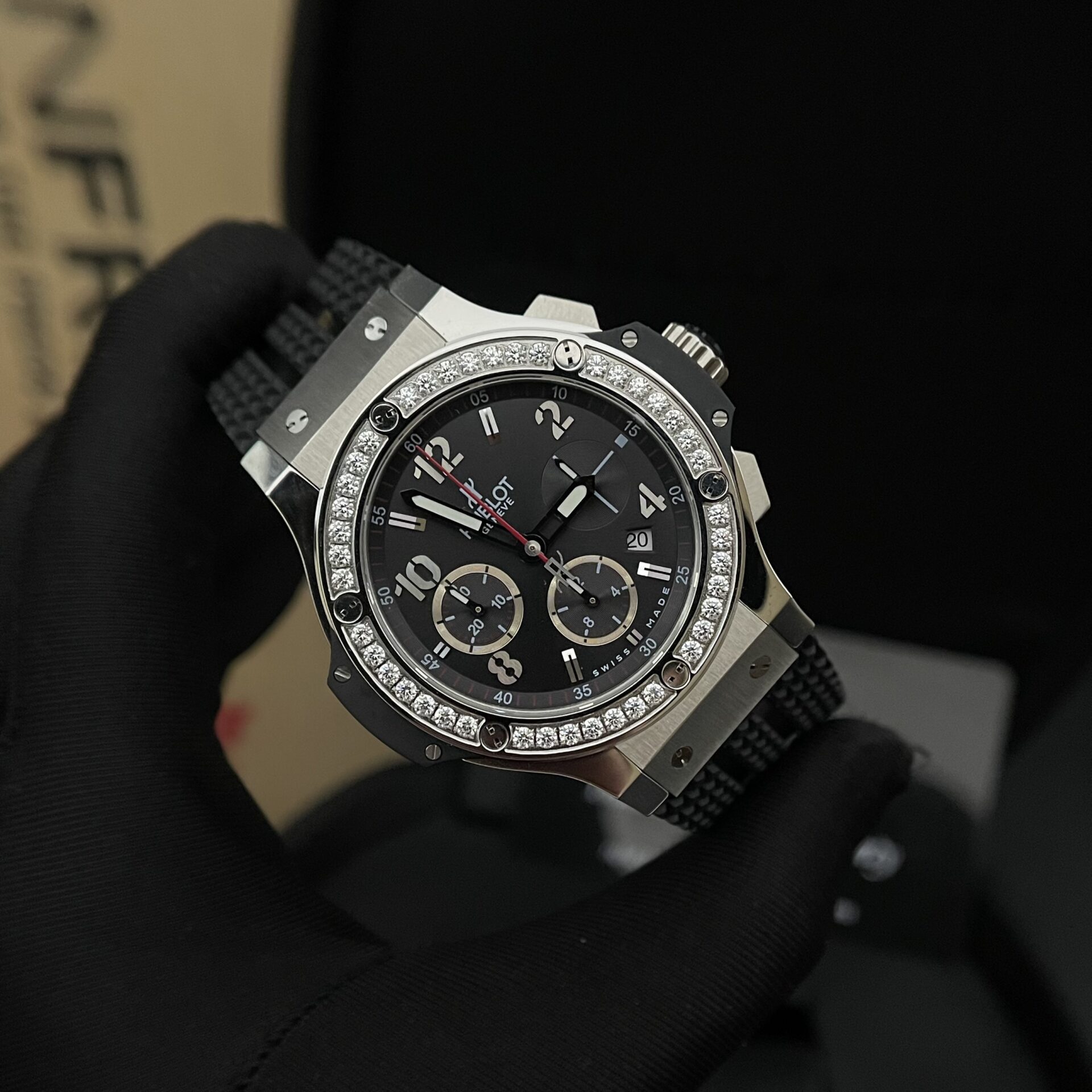 Hublot Replica 1:1 Watch Big Bang Chronograph With Diamond Bezel 44mm - Top club