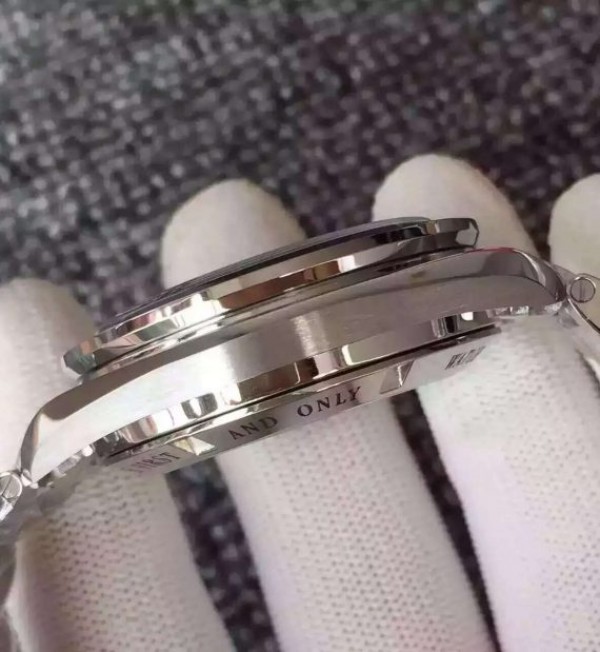 Replica Omega Speedmaster SS Apollo XVII 40th Anniversary SS Bracelet Manual Winding - Top club