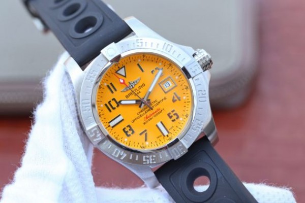 Replica Breitling Avenger II Seawolf SS GF Yellow Dial Black Rubber Strap A2824 - Elite Watch Atelier
