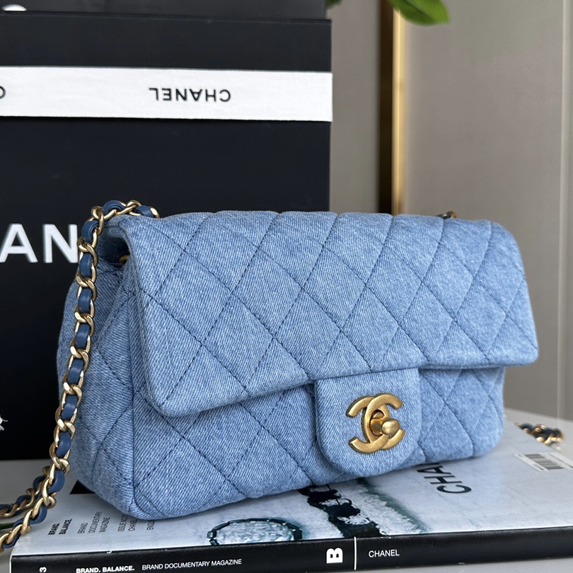 Chanel Classic Flag Bag Quilted Denim 20CM1:1High-quality replica