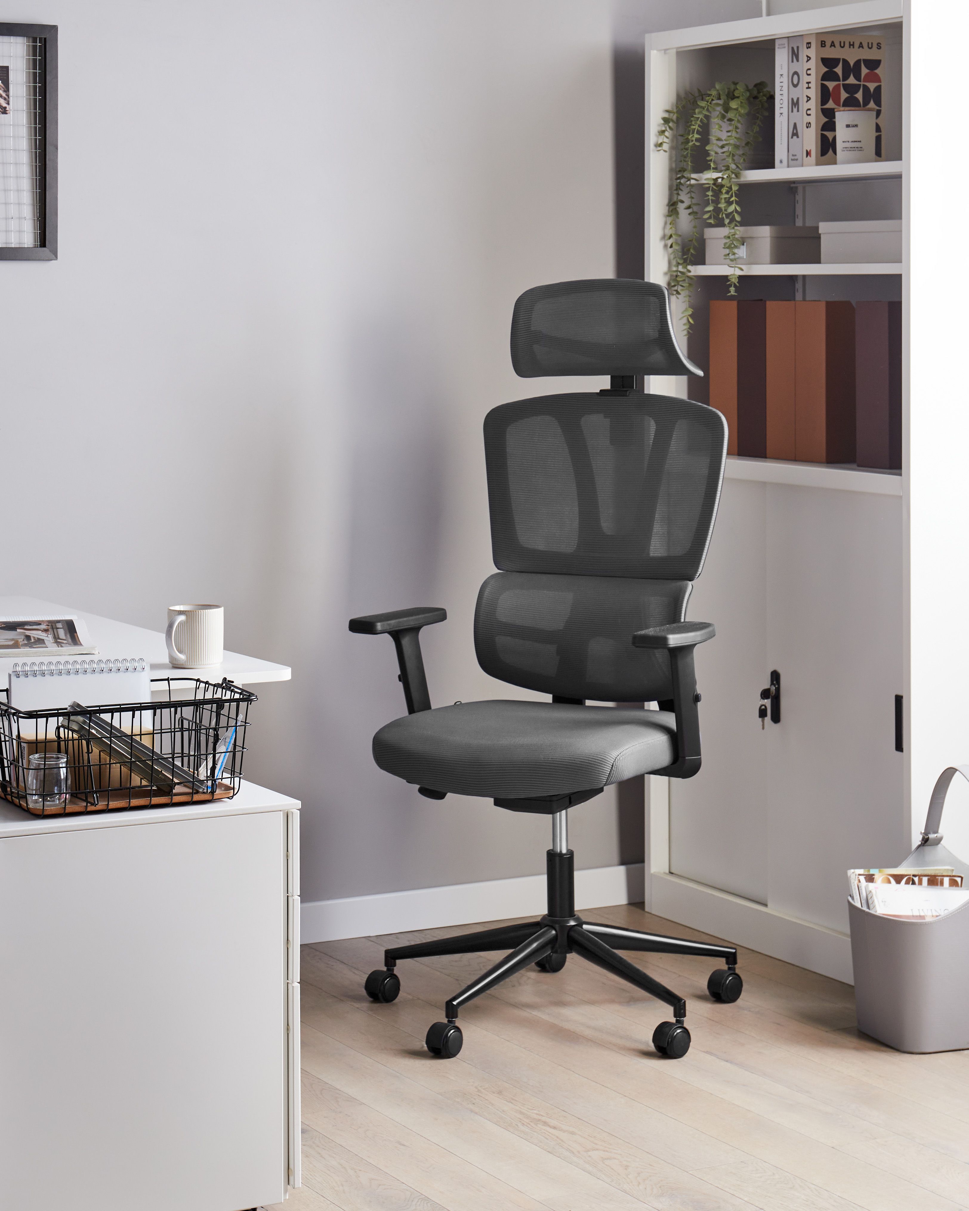 Executive Chair OMEGA Dark Grey