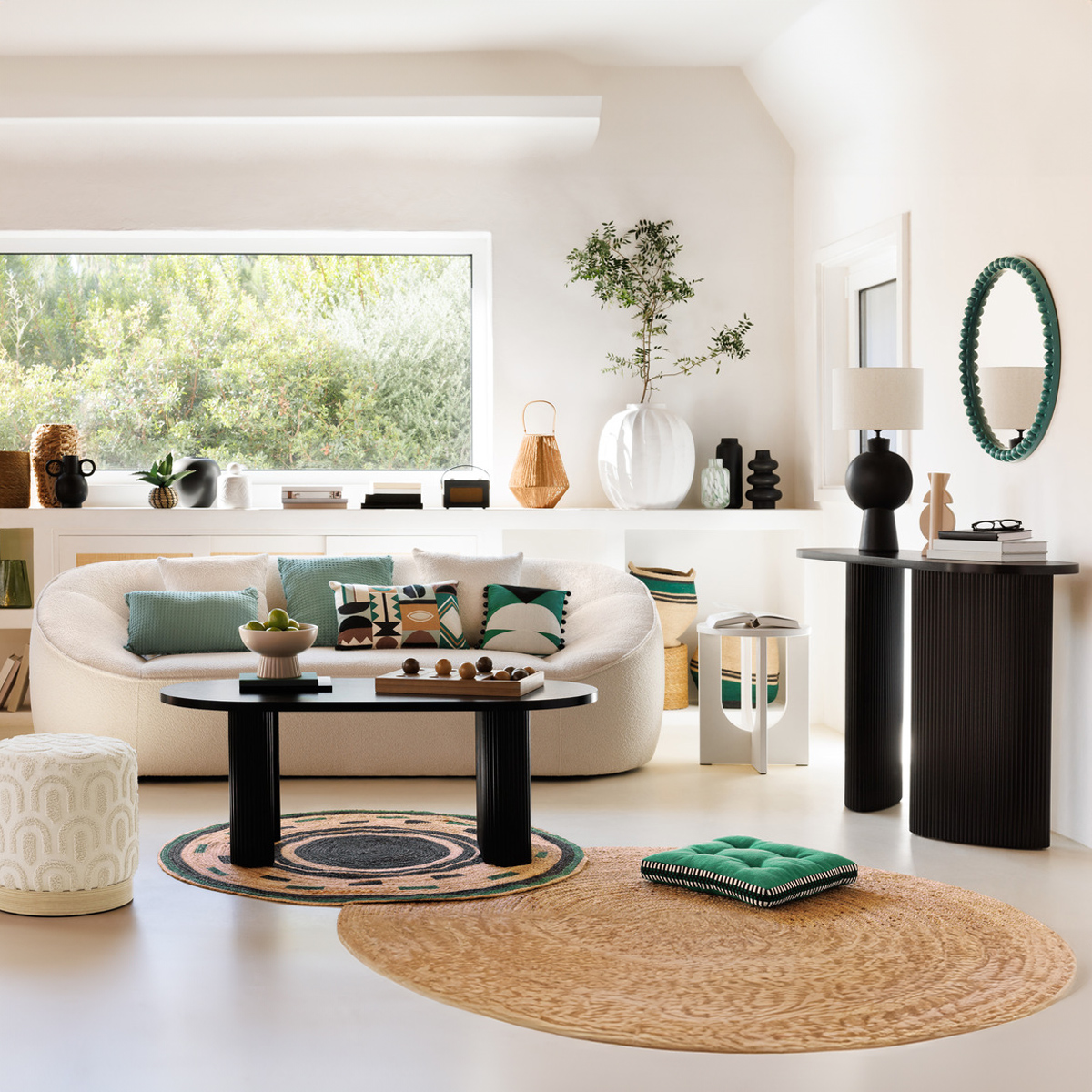 Side table "Bloom" Ivory, 50.5x40x40 cm