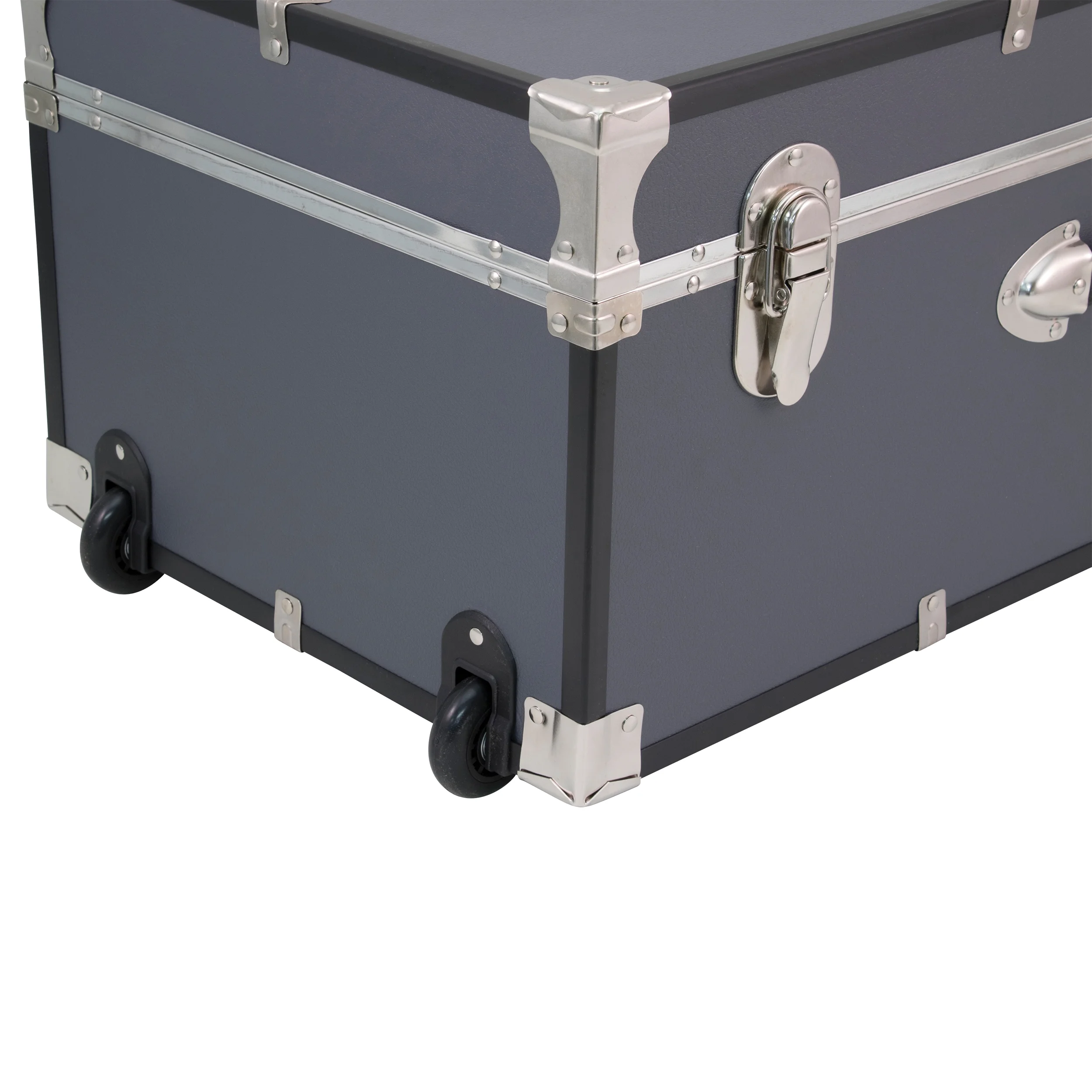 Seward Collegiate Collection Footlocker Trunk with Wheels - Image 18