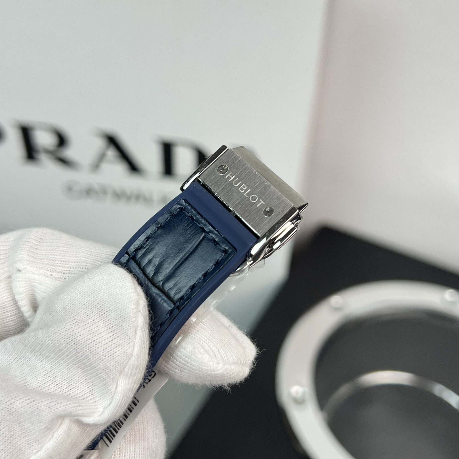 Hublot Classic Fusion Replica Watch Moissanite Diamond Blue 38mm - Top club