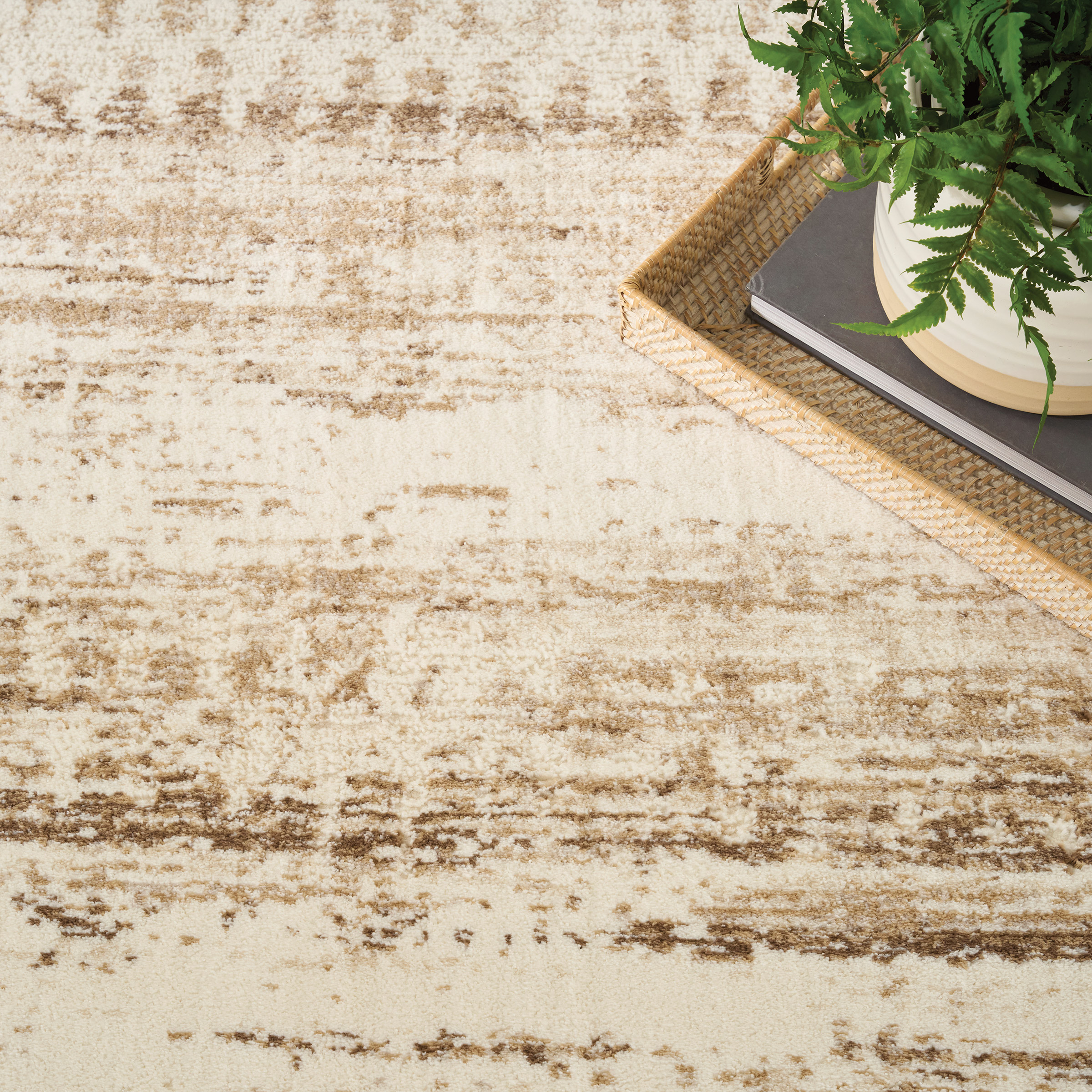 Nourison Briar Area Rug, Holly, 7’10” x 9’10”