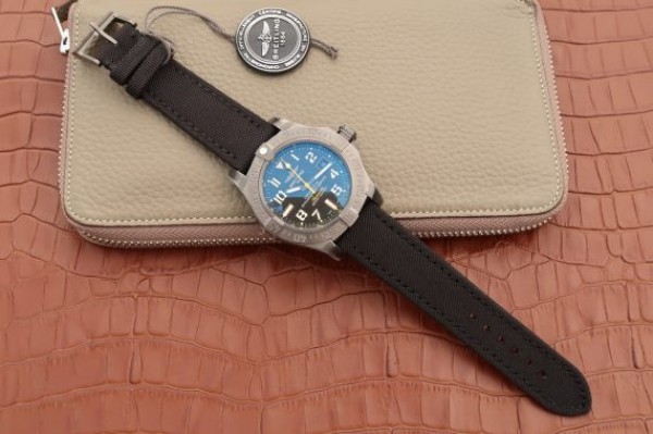 Replica Breitling Avenger II Seawolf PVD GF Black Dial Black Nylon Strap A2824 - Top club