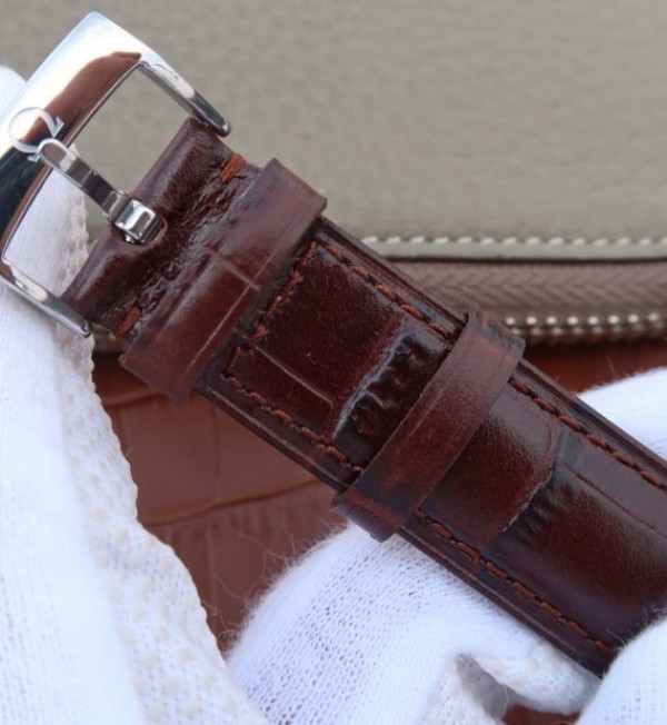 Replica Omega V6 De Ville 37mm YG Bezel White Dial YG Markers Leather Strap A2892 - Top club