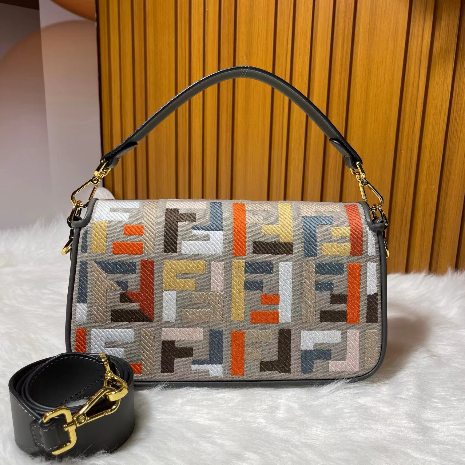 Fendi canvas Baguette bag - Replicaclubs