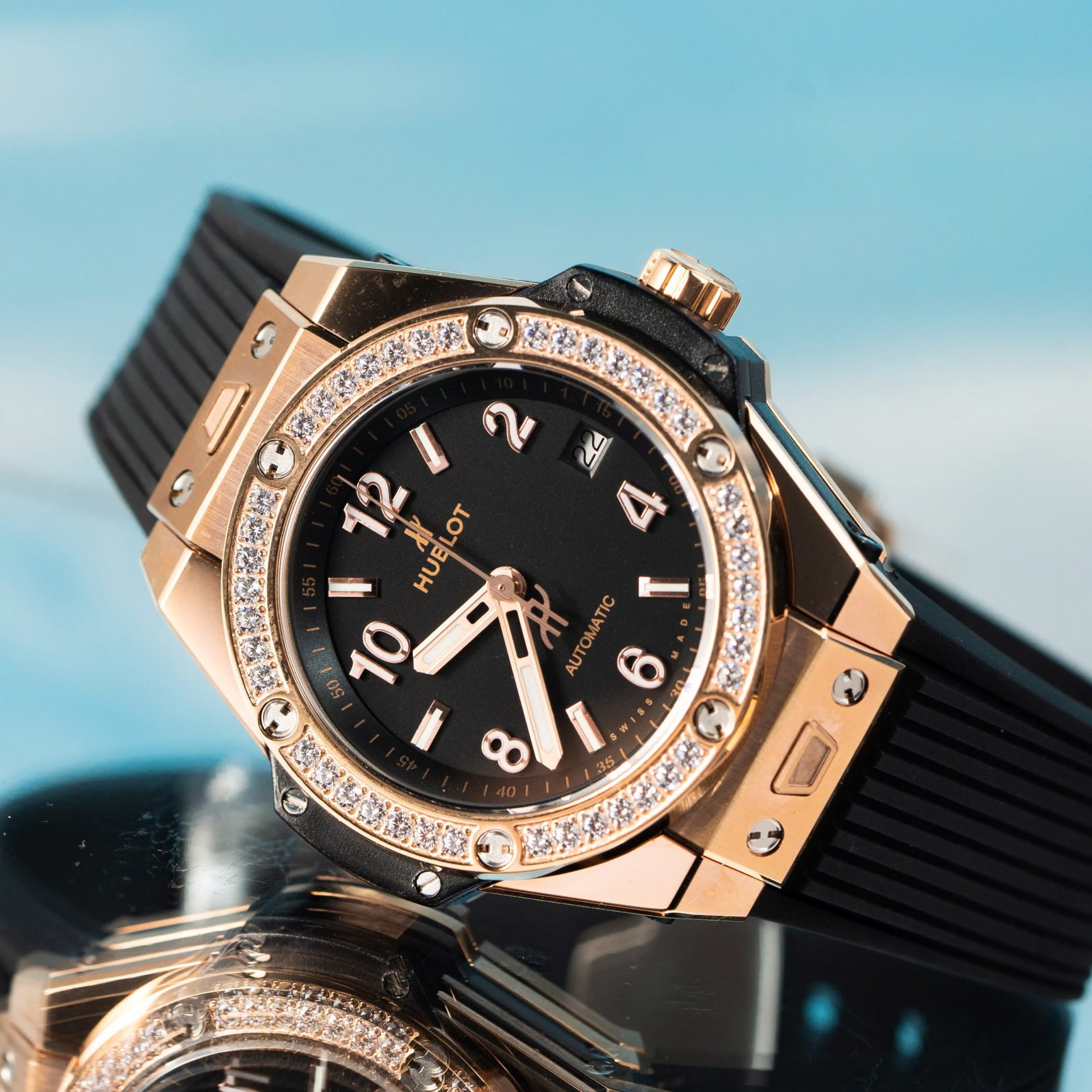 Hublot Replica 1:1 Watch Big Bang One Click With Diamond Bezel King Gold 39mm - Elite Watch Atelier