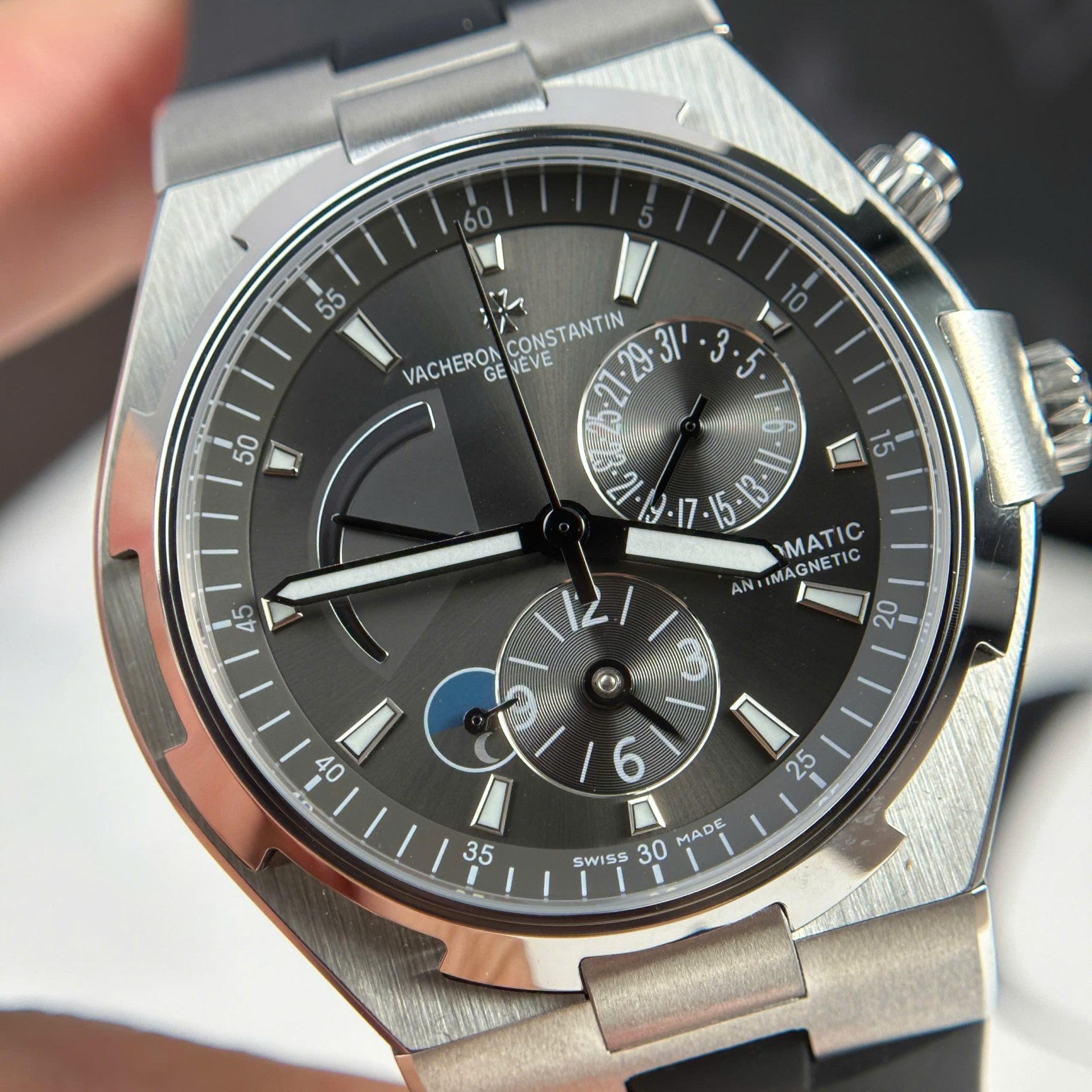 Vacheron Constantin Clone Watch Overseas Dual Time 47450 Gray 9F Factory 42mm - Top club