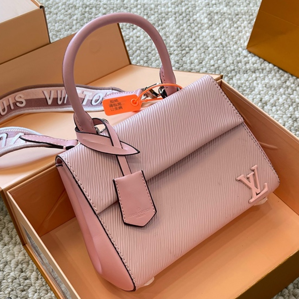 Louis Vuitton LV  Cluny Grained Leather Shoulder Handbag1:1High-quality replica
