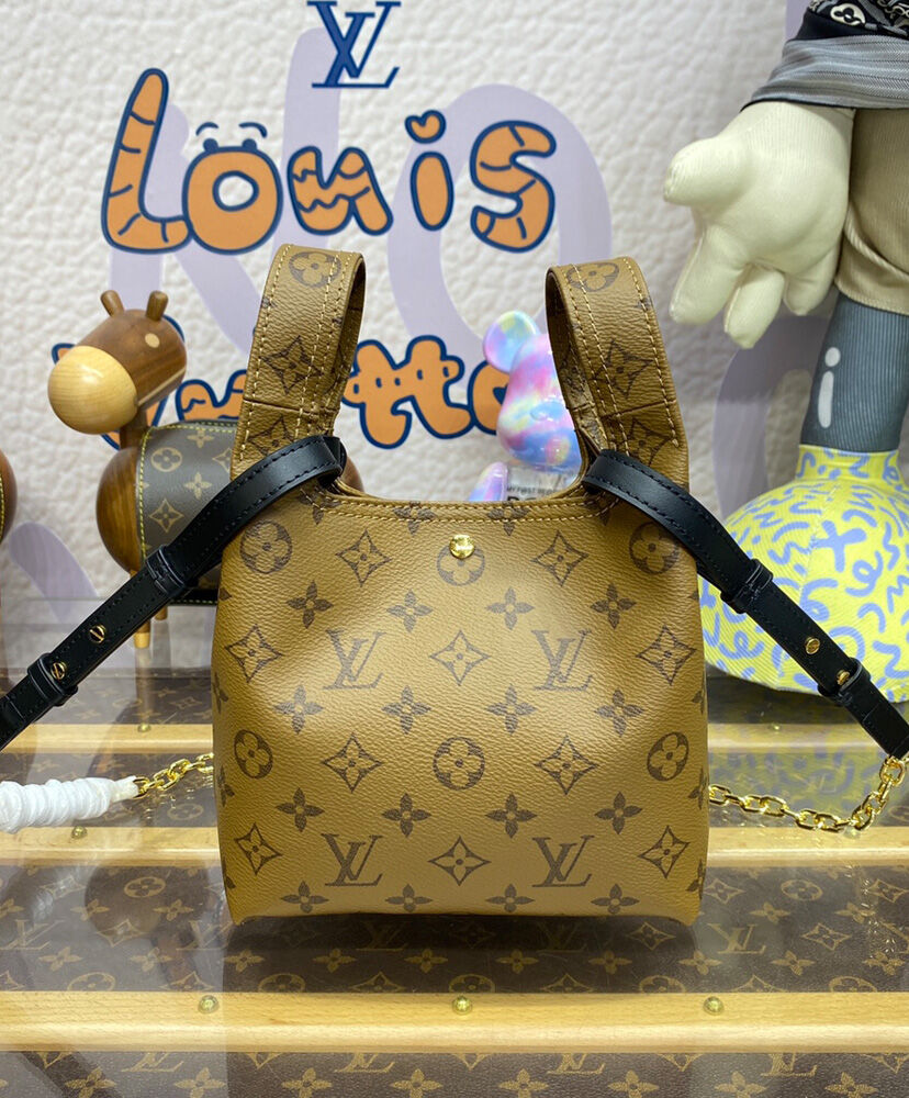 Louis Vuitton Atlantis BB Bag M468161:1High-quality replica