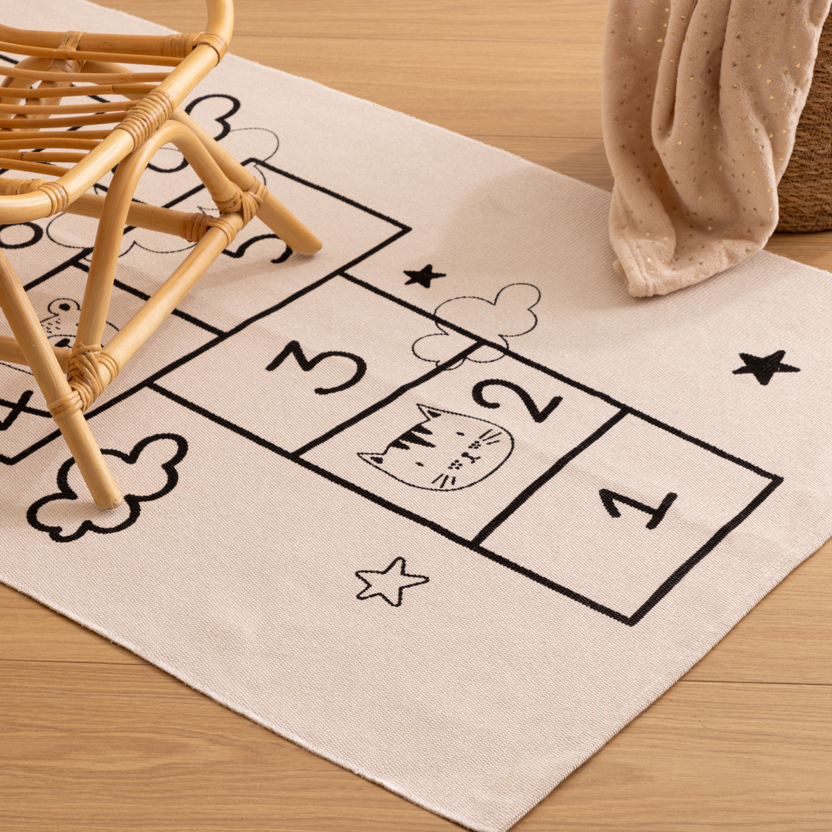 Kids rug "Hopscotch" 150x80 cm