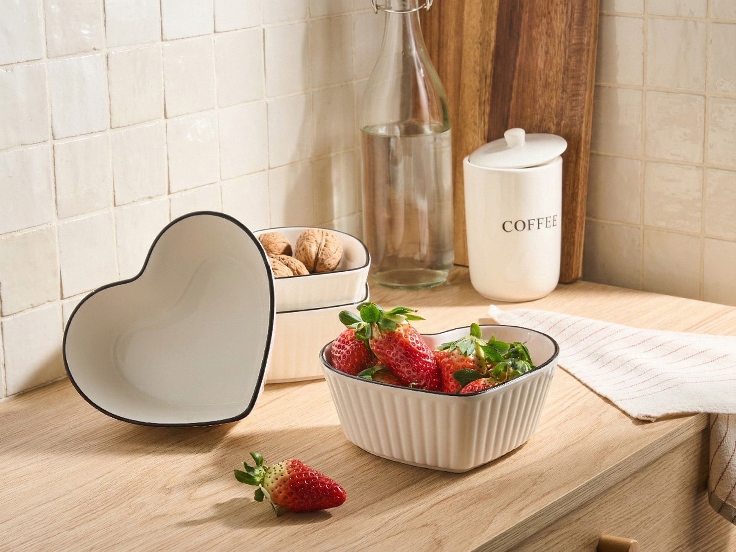 Set of 4 Bowls MACE Porcelain White