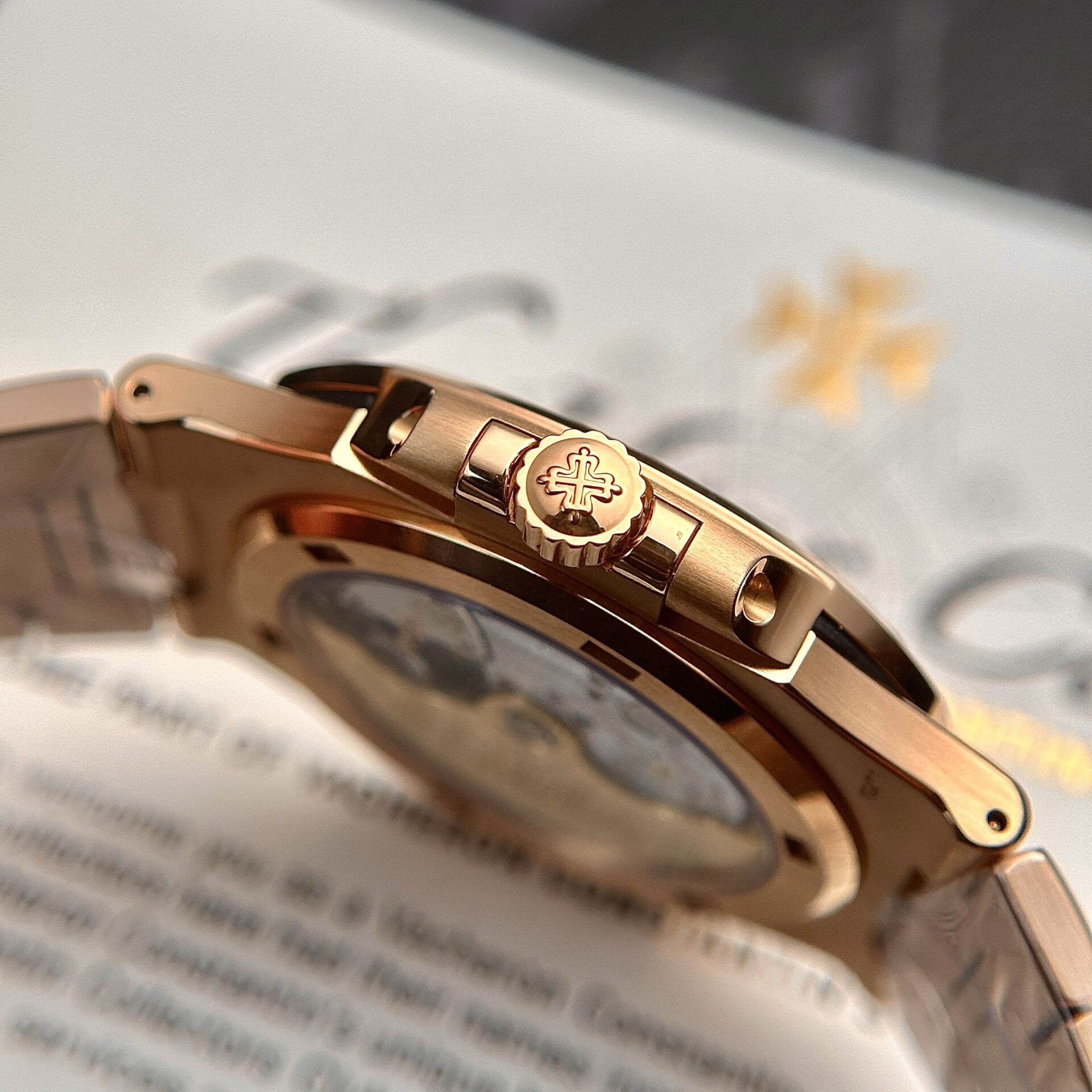 Patek Philippe Nautilus 5711 Brown Dial Rose Gold Case 3K Factory 40mm - Top club