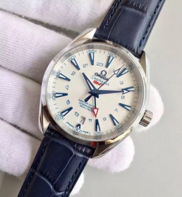Replica Omega Seamaster CO-AXIAL 150M GoodPlanet SS GMT White Dial Leather A8605 - Elite Watch Atelier
