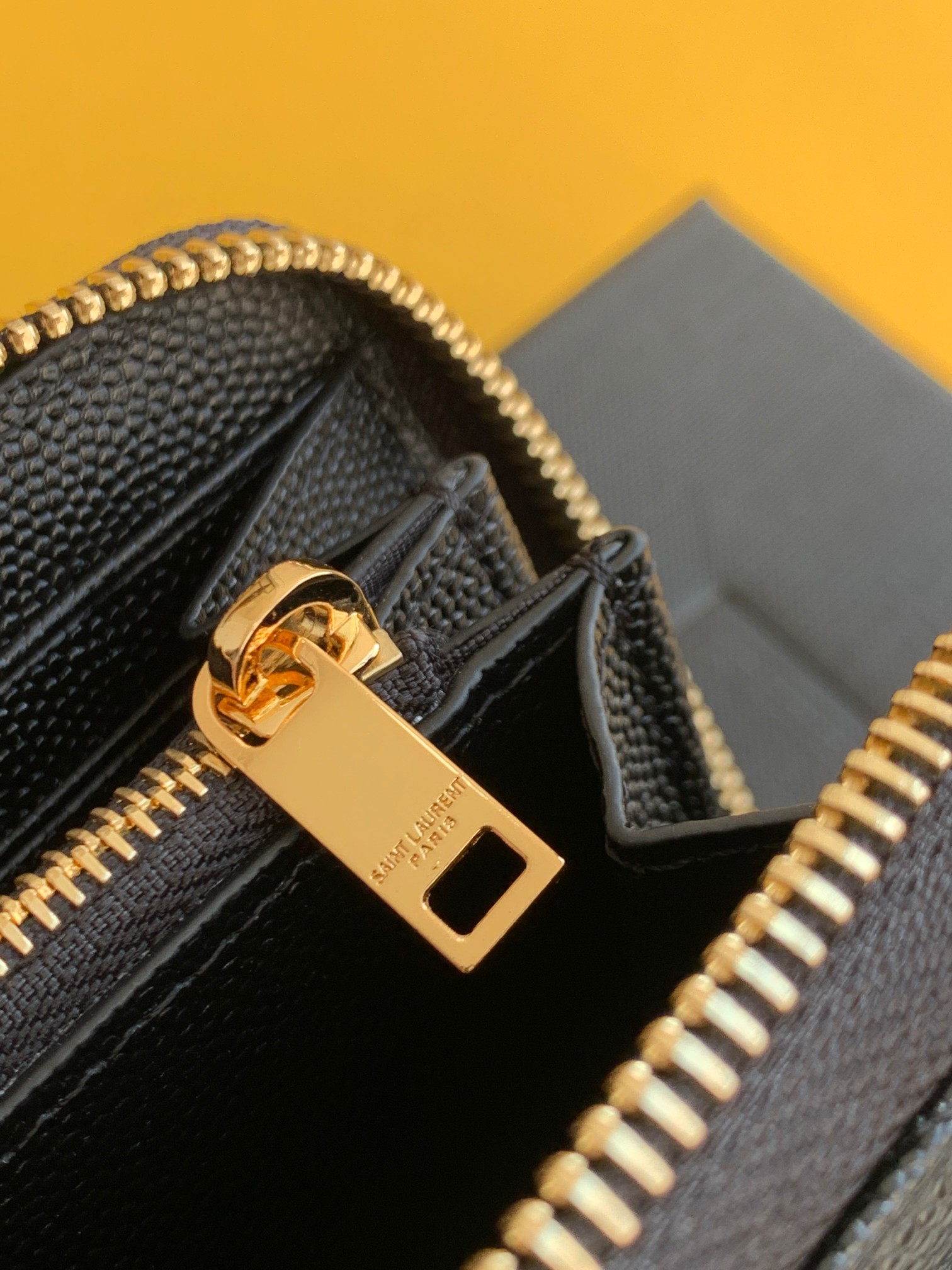 Saint Laurent MONOGRAMS PROMOTIONS1:1High-quality replica