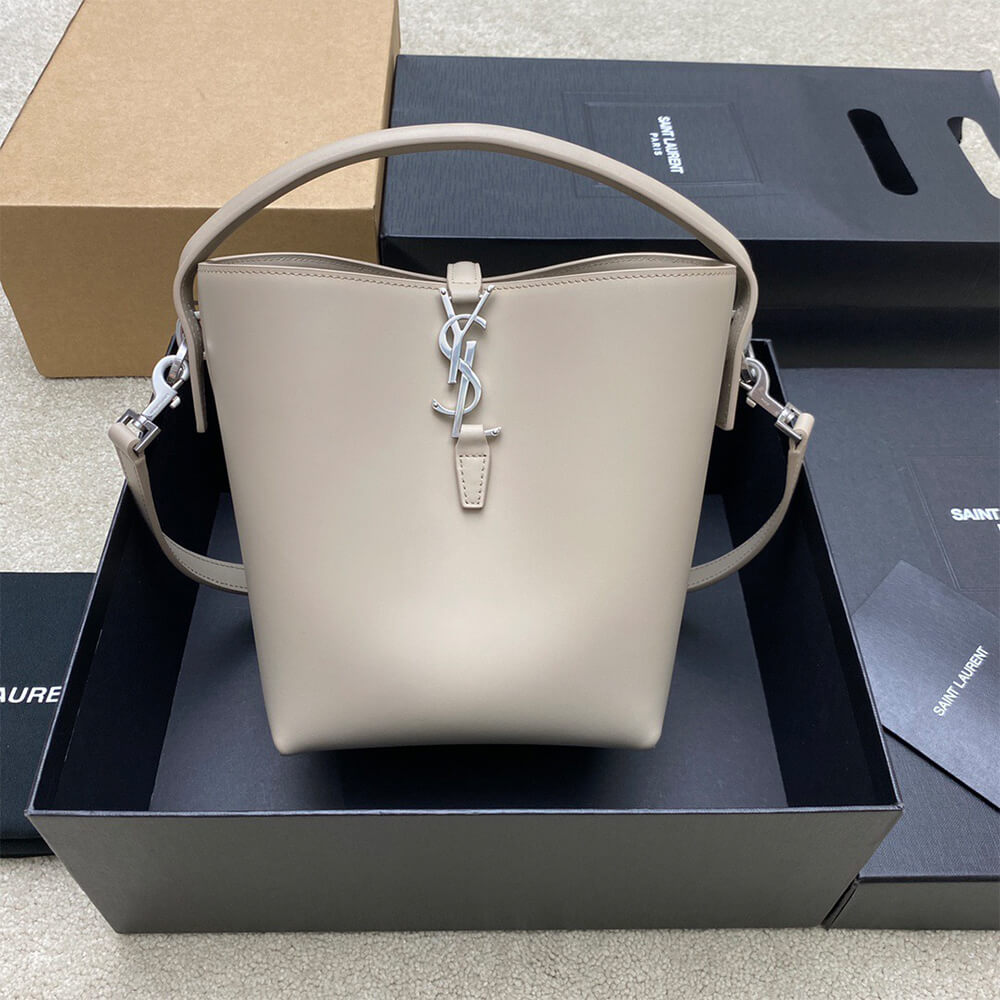 YSL LE 37 Small Bag in Shiny Leather1:1High-quality replica