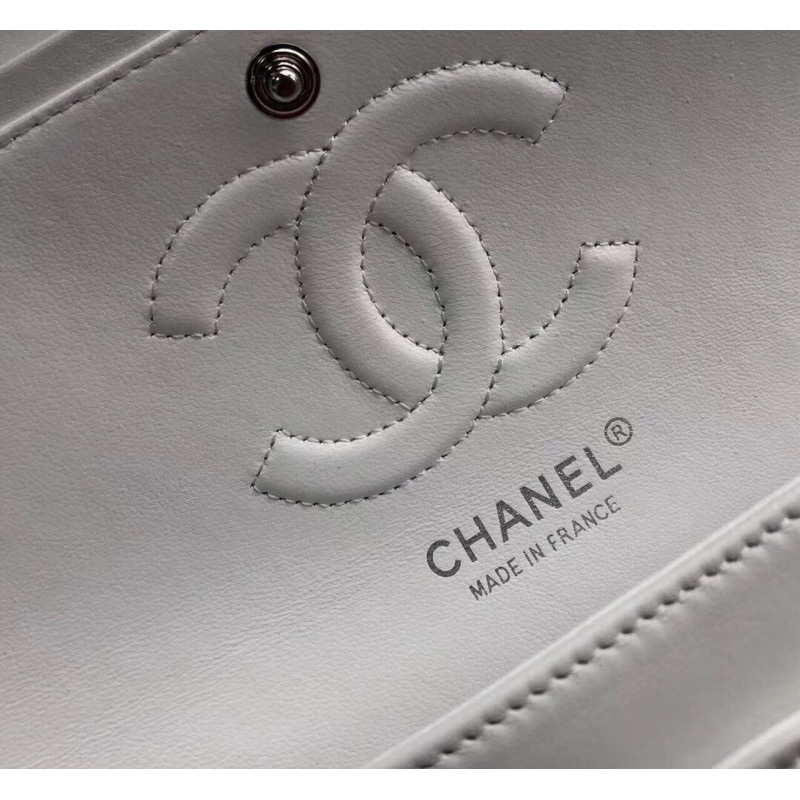 Replica Chanel 1112 White Medium Size 2.55 Lambskin Leather Flap Bag1:1High-quality replica