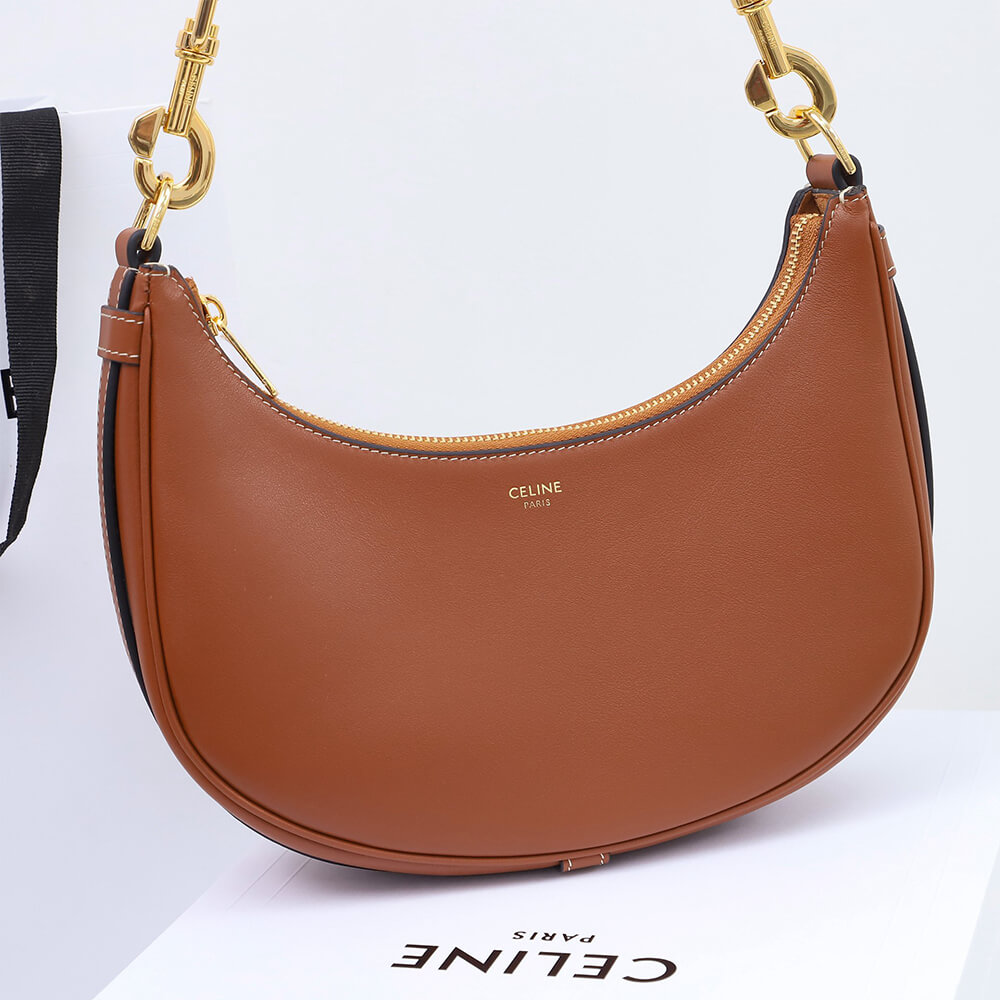 CELINE Medium Ava Strap Bag in smooth Calfskin(HIGH-END GRADE)1:1High-quality replica