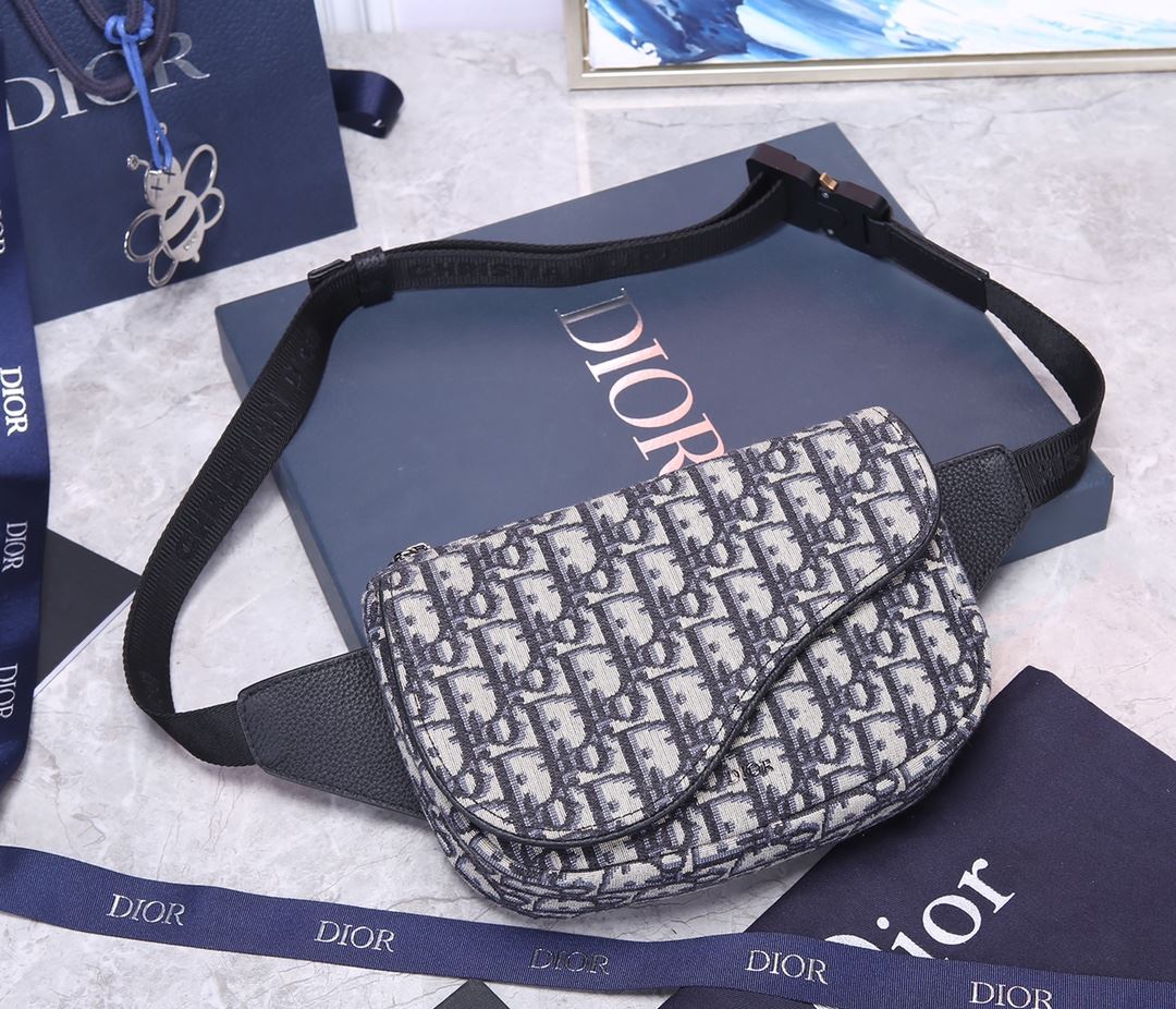 Saddle Soft Bag Beige For Women‎ 7.5in/ 19cm CD1:1High-quality replica